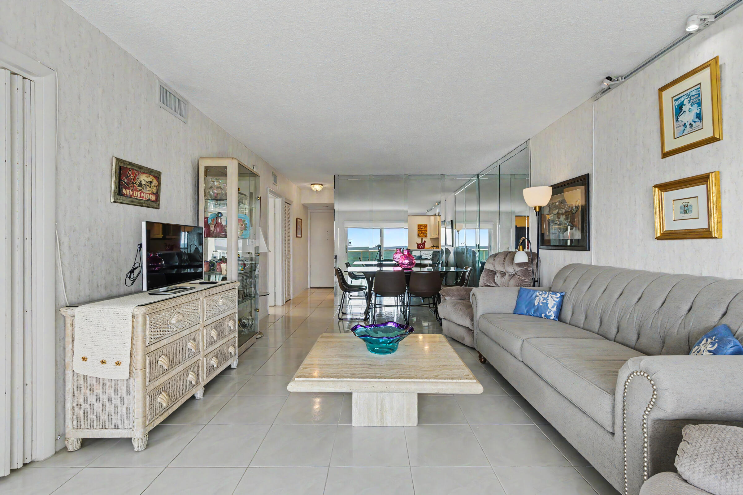 6000 N Ocean Boulevard 7b, Lauderdale-By-The-Sea Unit: 7b