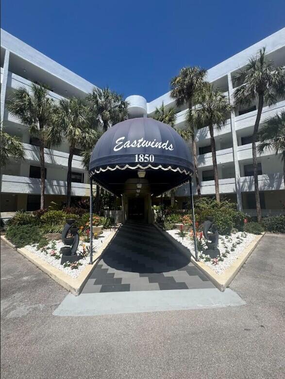 1850 Homewood Boulevard 4160