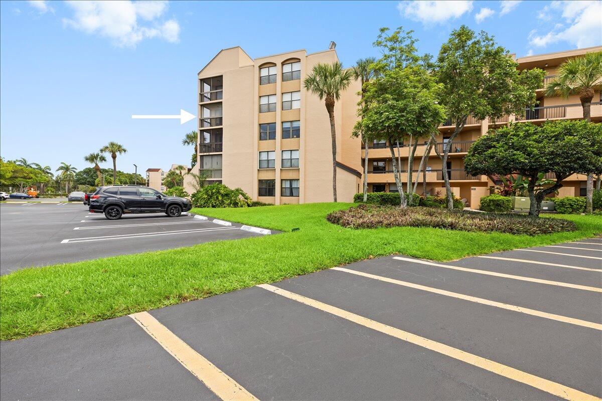 2255 Lindell Boulevard 4401