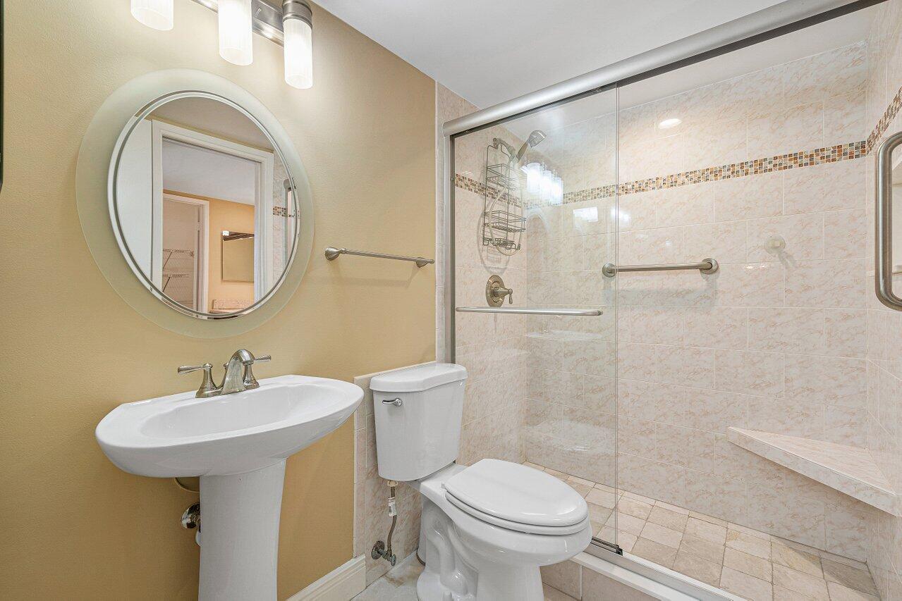 950 Egret Circle 5202
