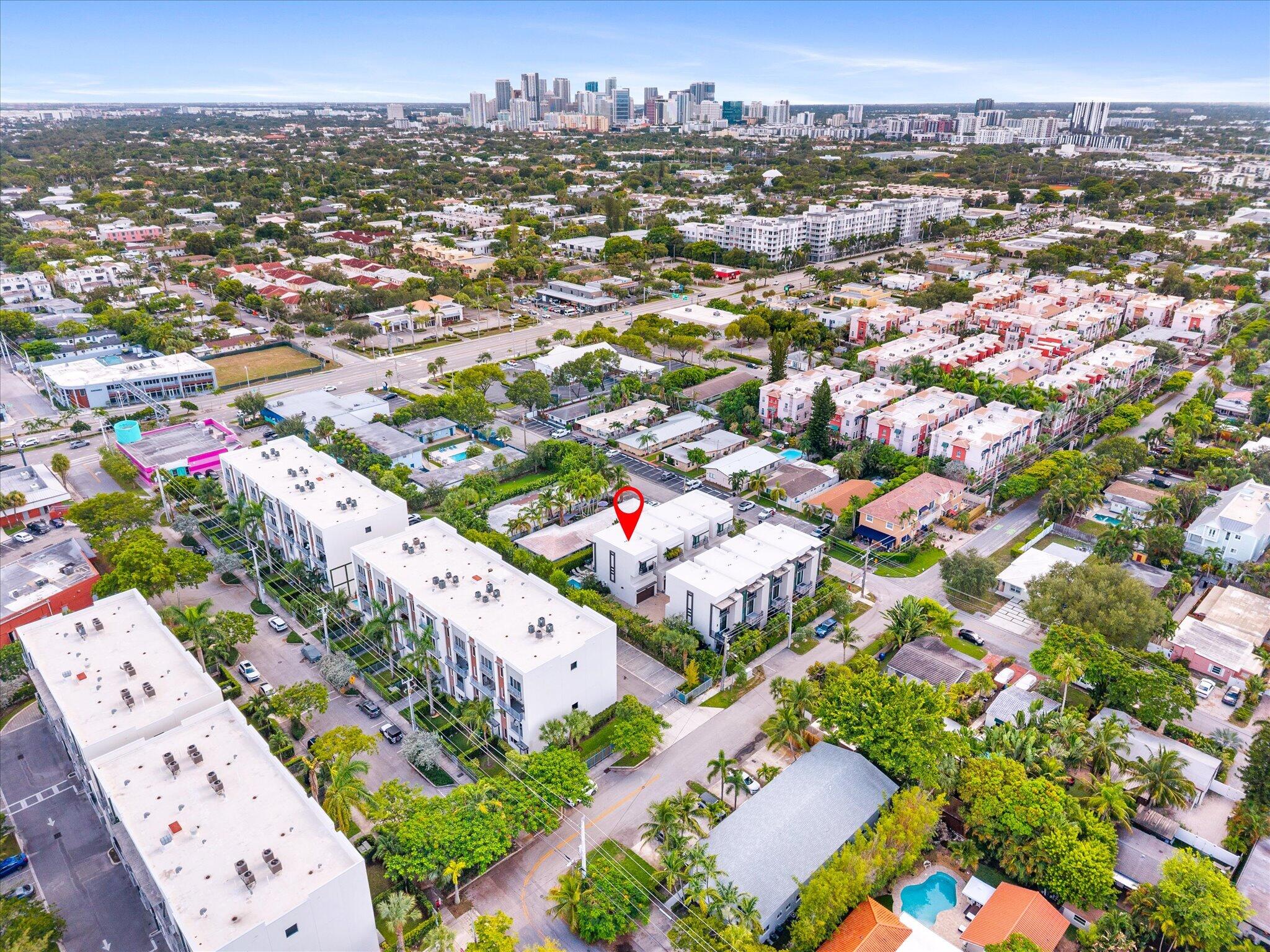 1048 N Victoria Park Road