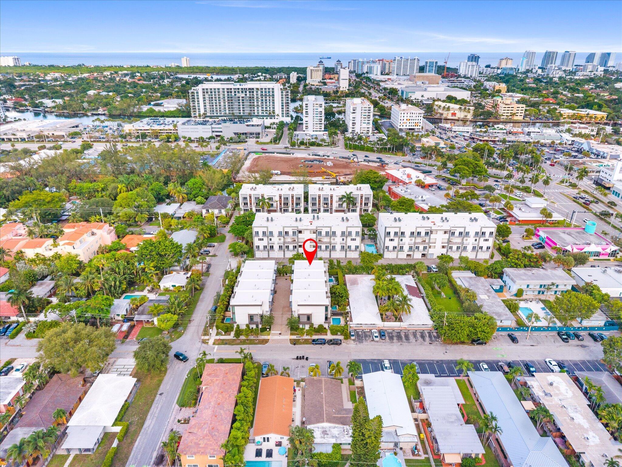 1048 N VICTORIA PARK Road