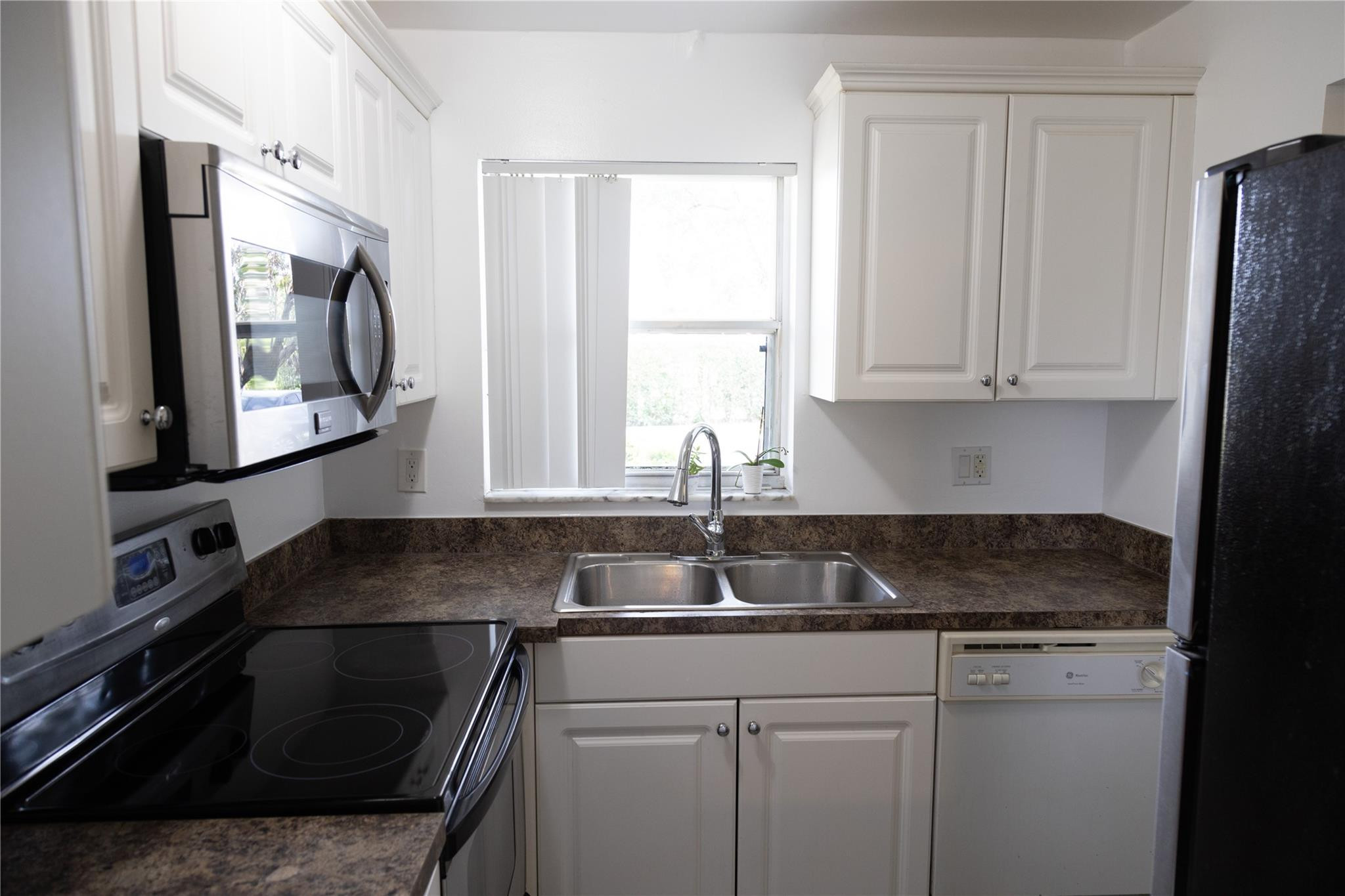 2755 W Atlantic Av A103