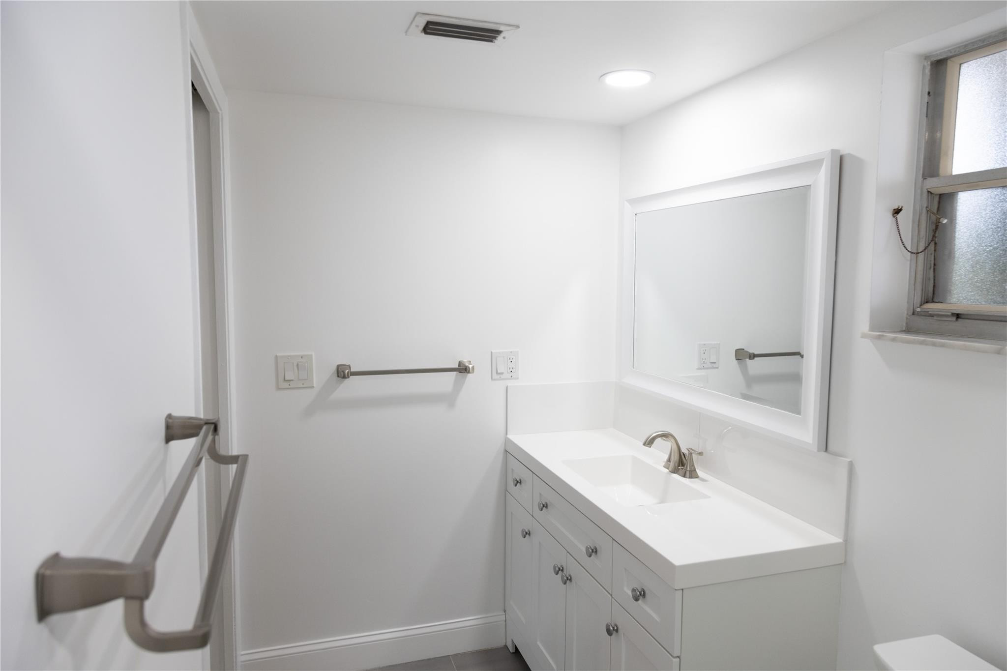 2755 W Atlantic Av A103