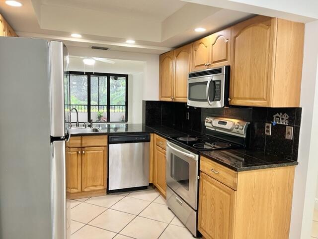 2070 Homewood Boulevard 111