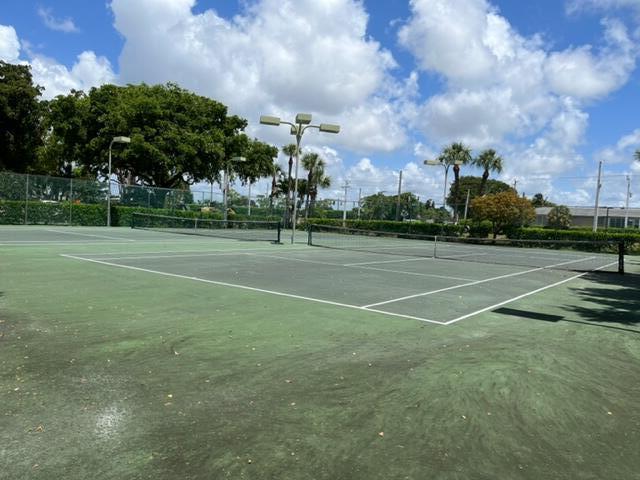 2070 Homewood Boulevard 111