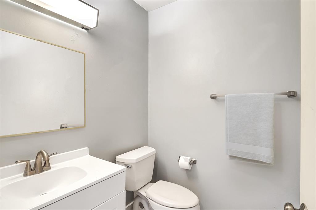 5025 NW 3rd Street B