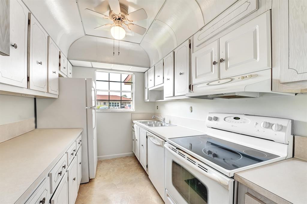 5025 NW 3rd Street B