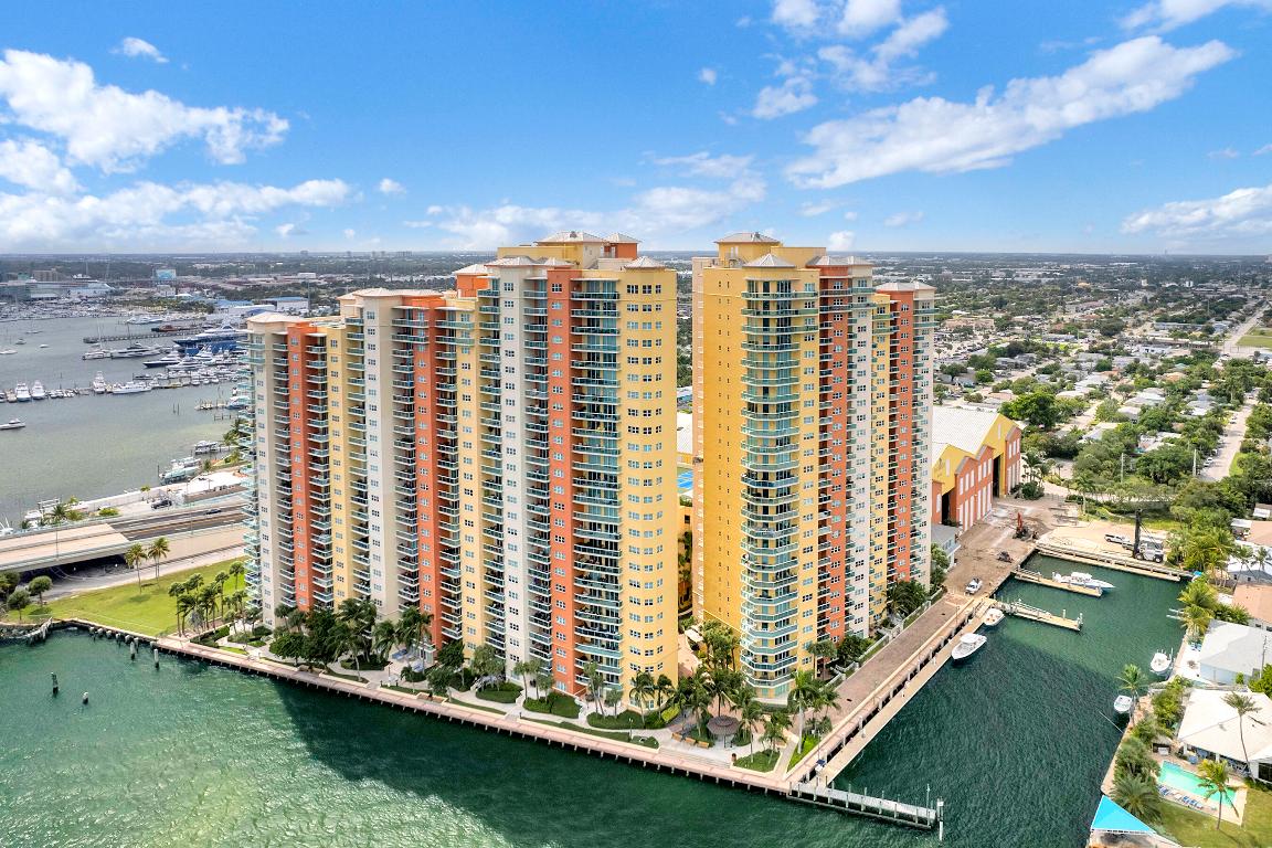 2650 Lake Shore Drive 1003