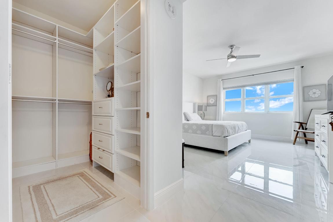 2650 Lake Shore Drive 1003