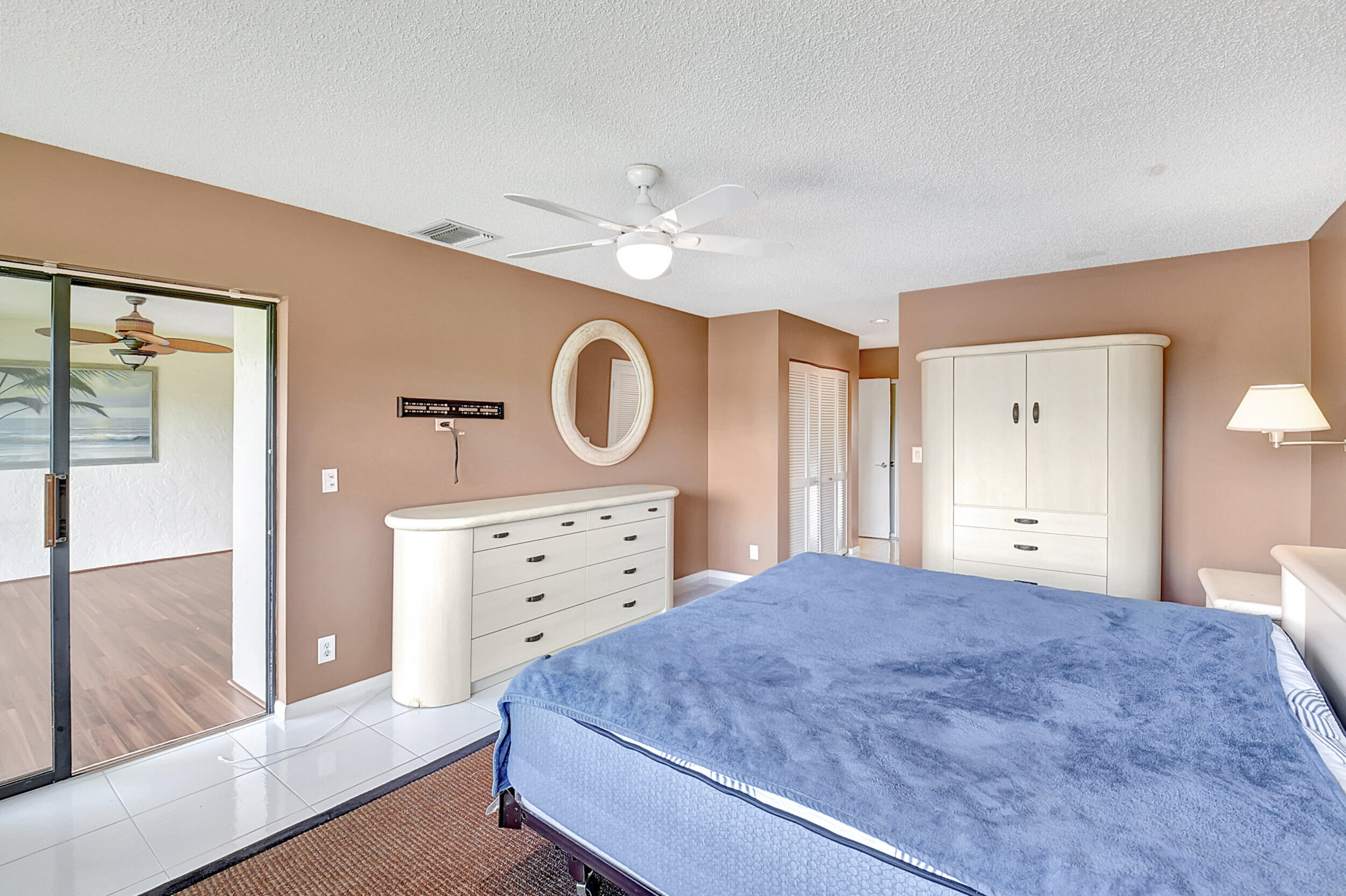 36 Eastgate Drive D