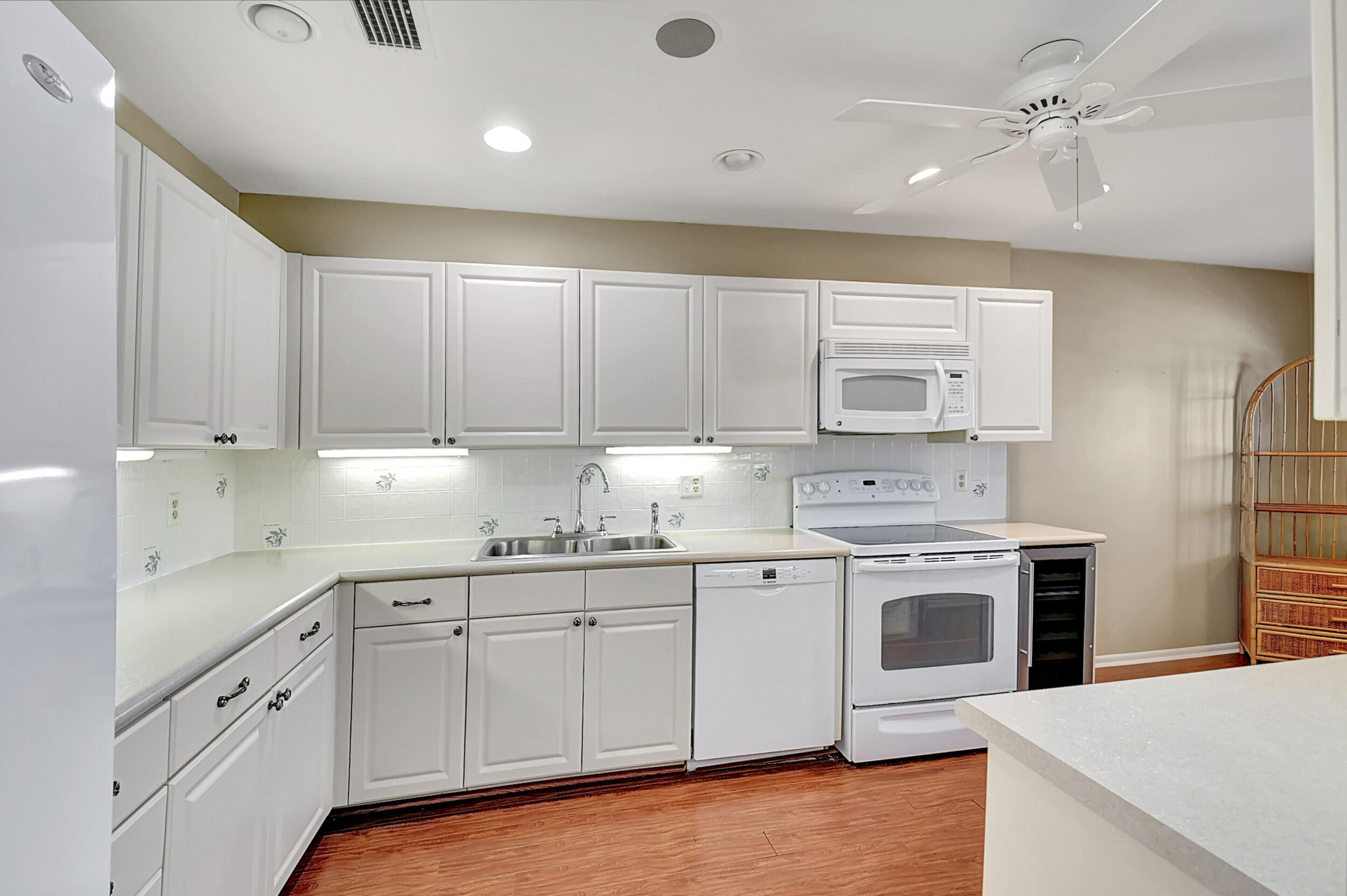 36 Eastgate Drive D
