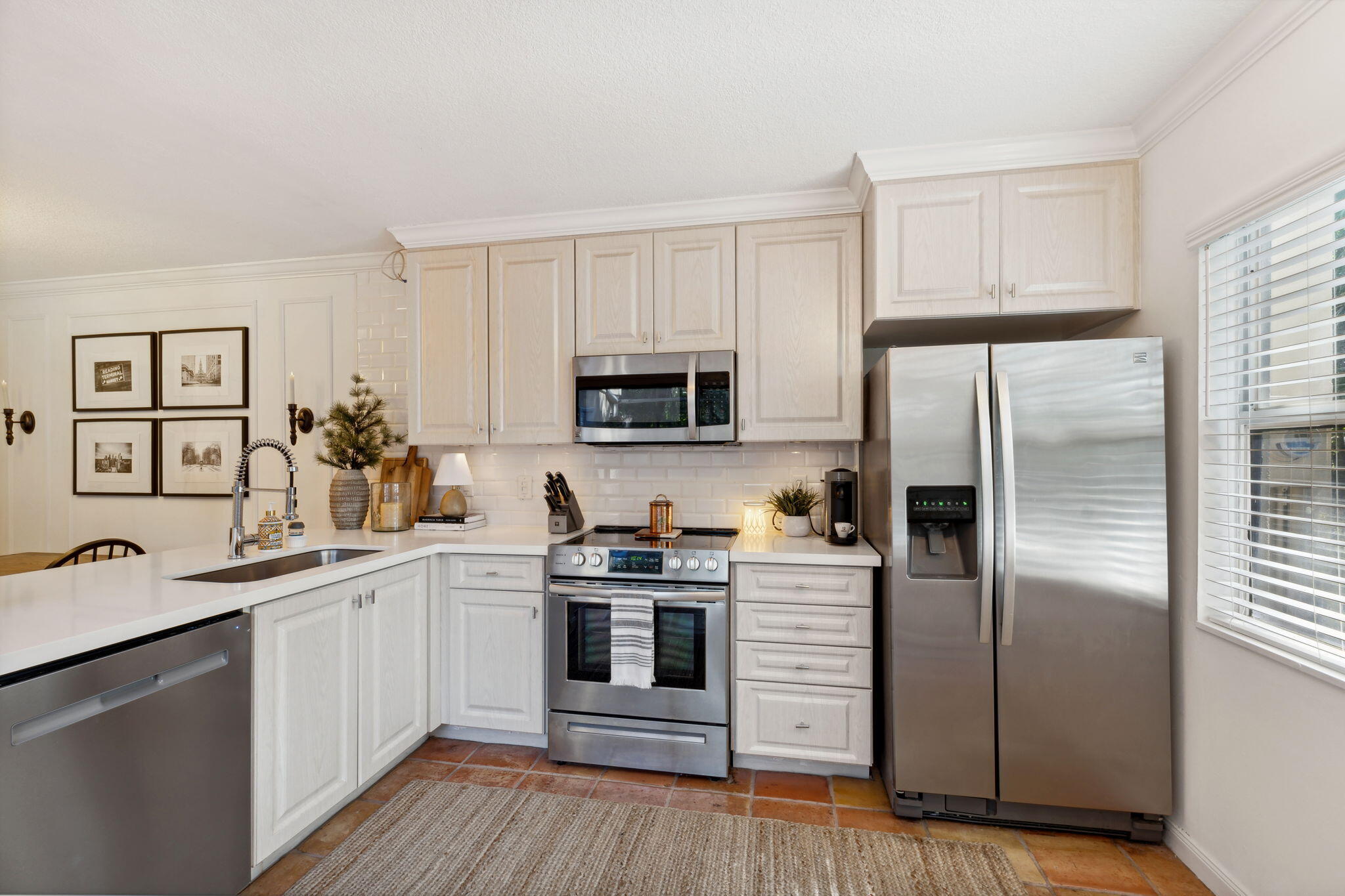 4903 Roxbury Court