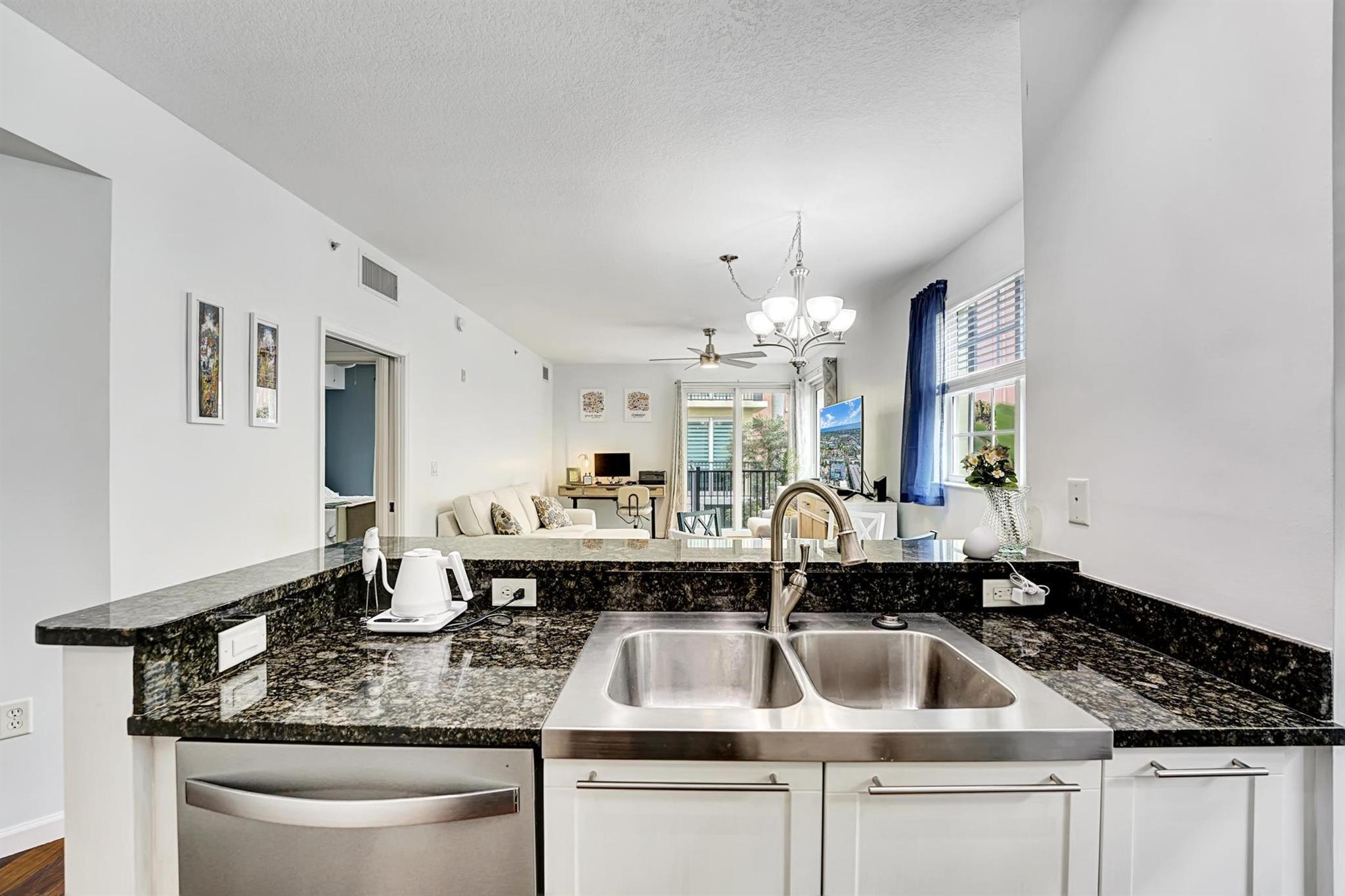 225 NE 1st Street 205