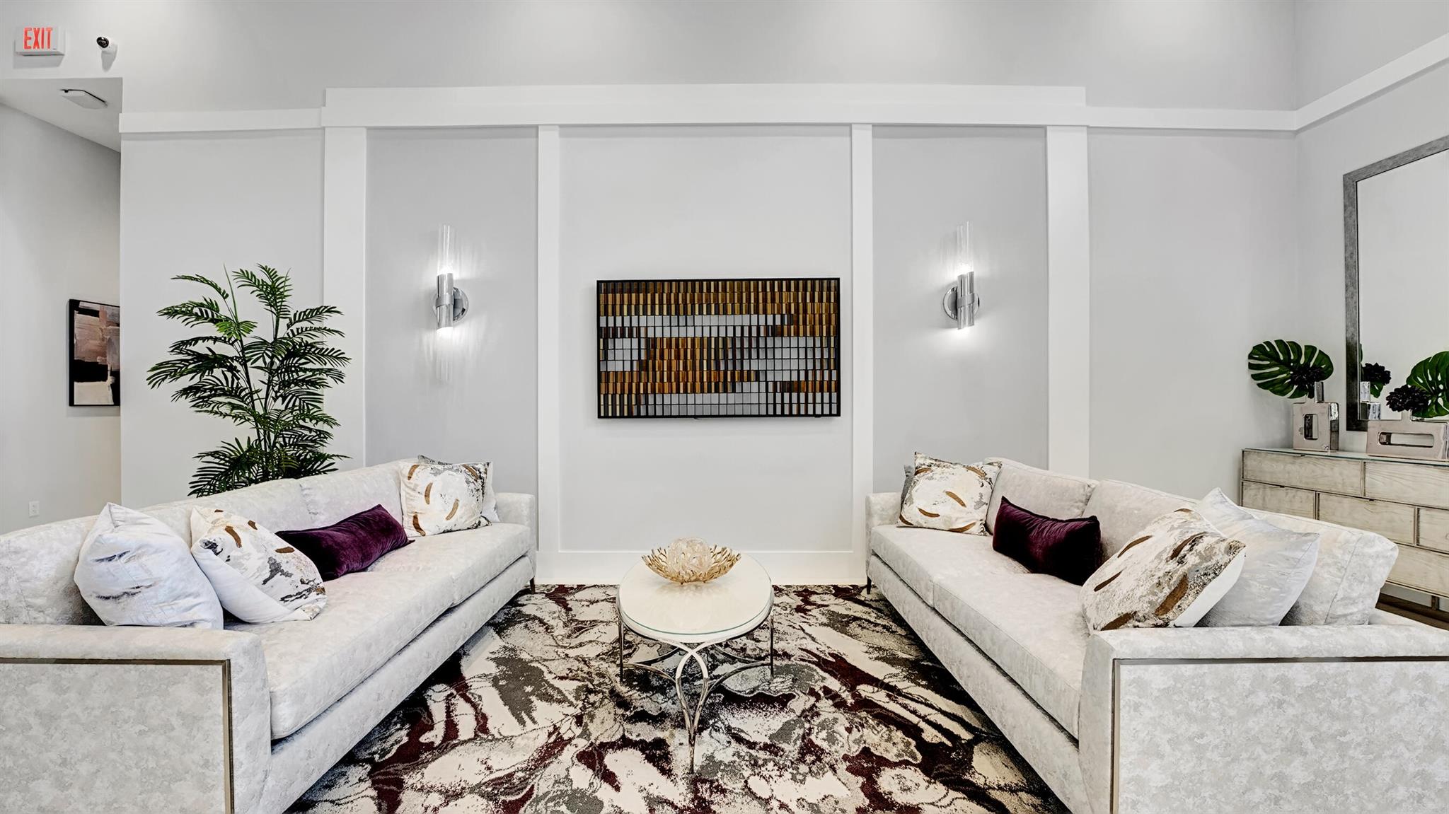 10026 Diamond Lake Drive