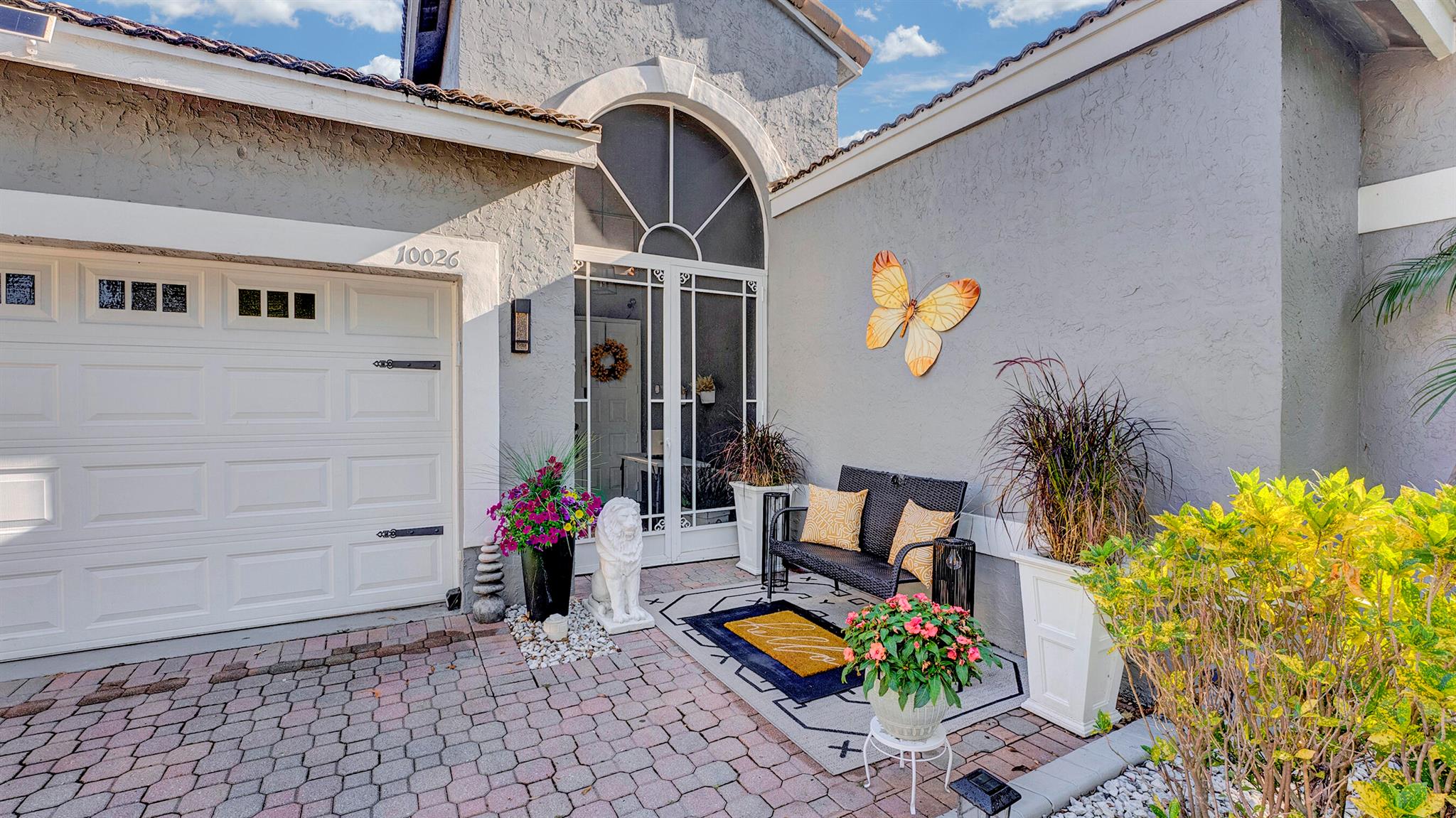 10026 Diamond Lake Drive