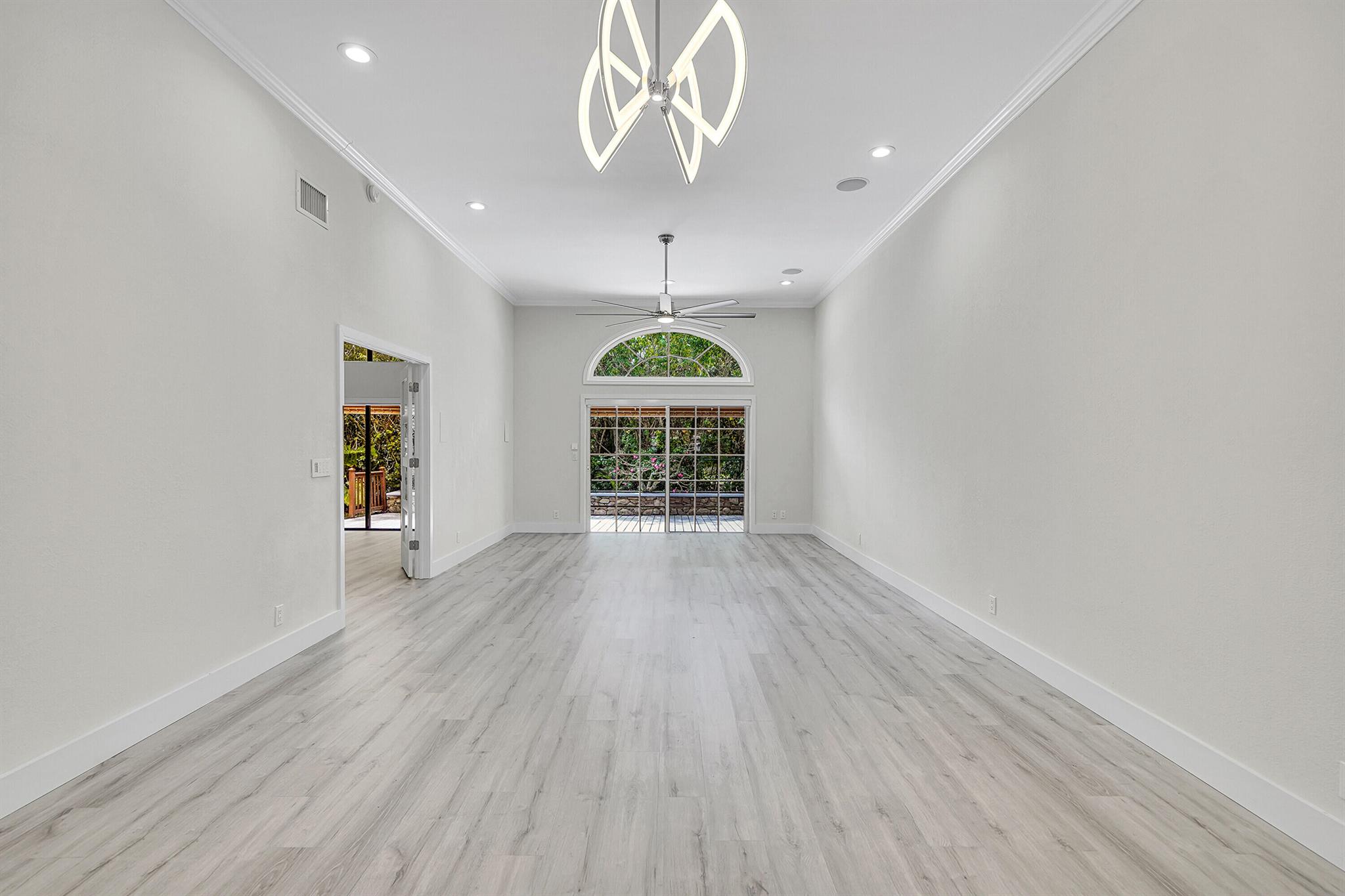 1322 NW 13th Court