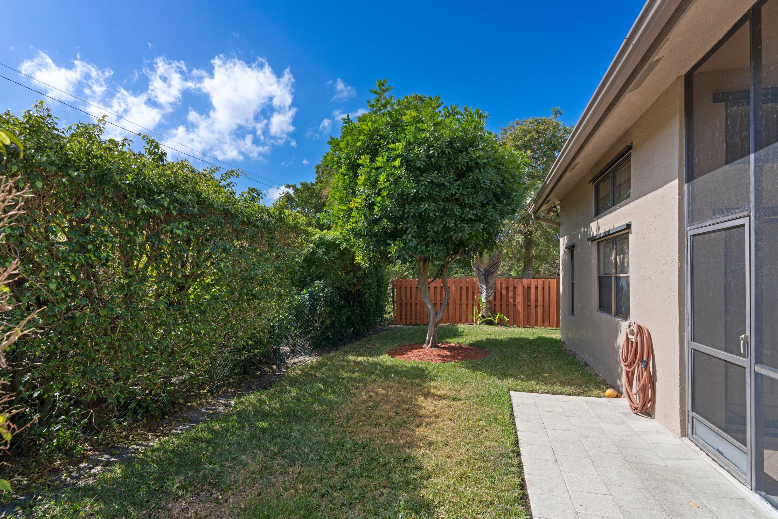 1322 NW 13th Court