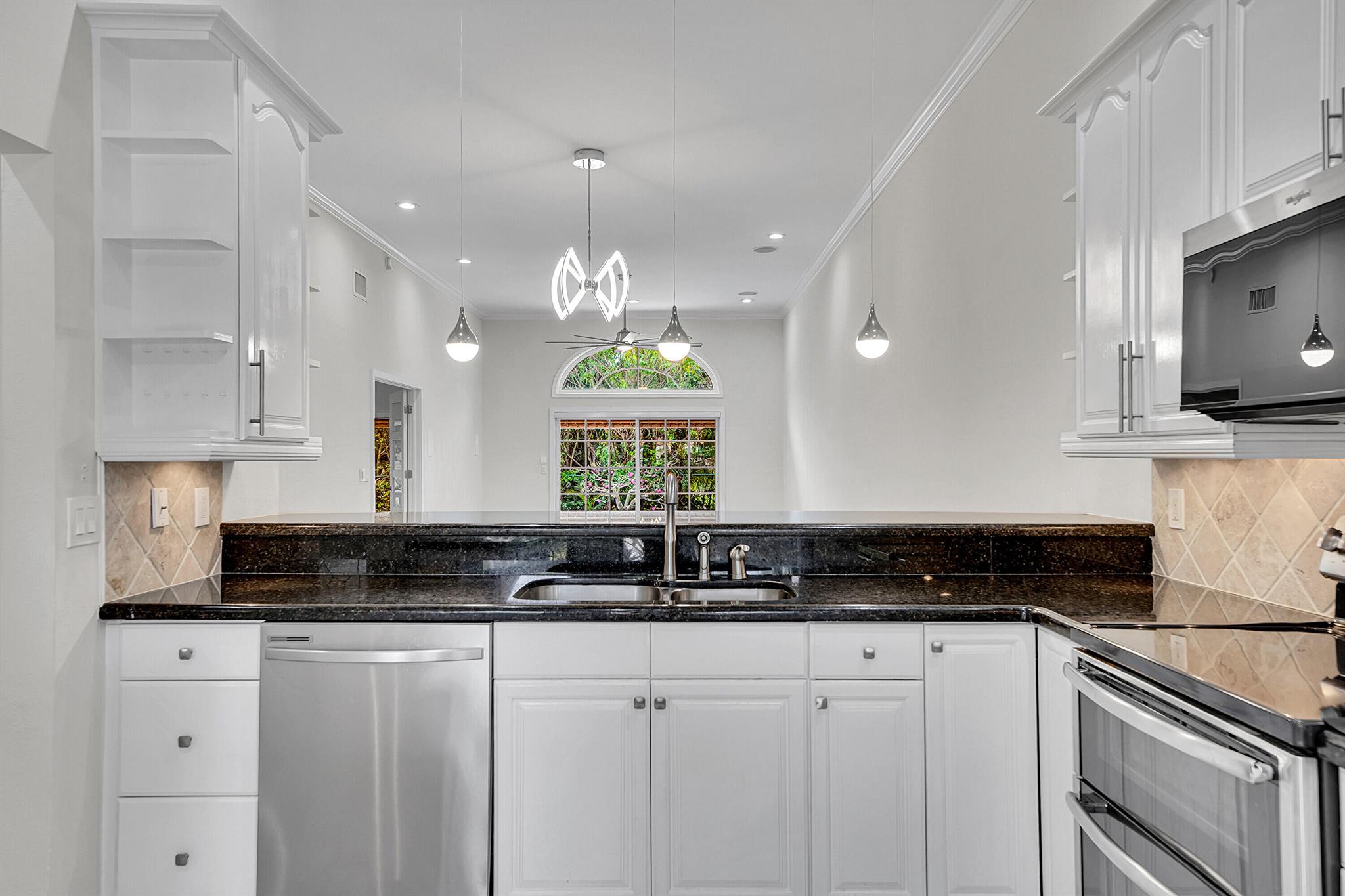 1322 NW 13th Court