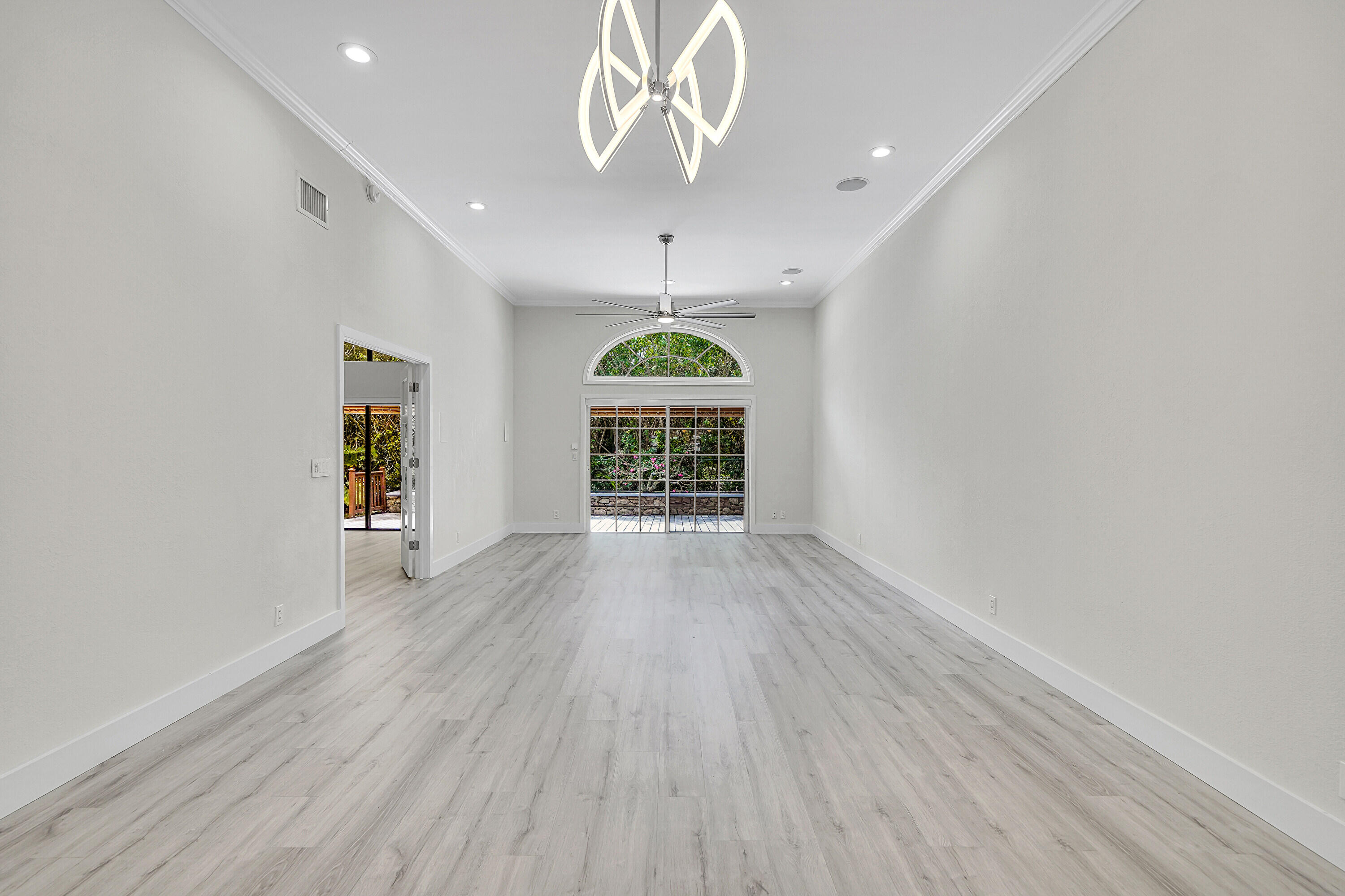1322 NW 13th Court