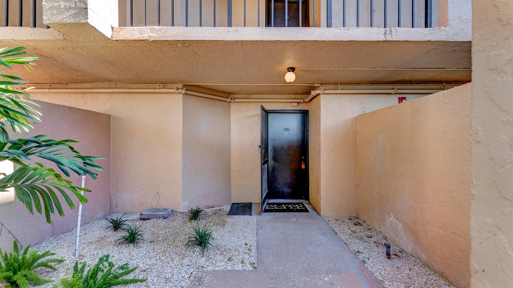 955 Dotterel 2108 Road 2108