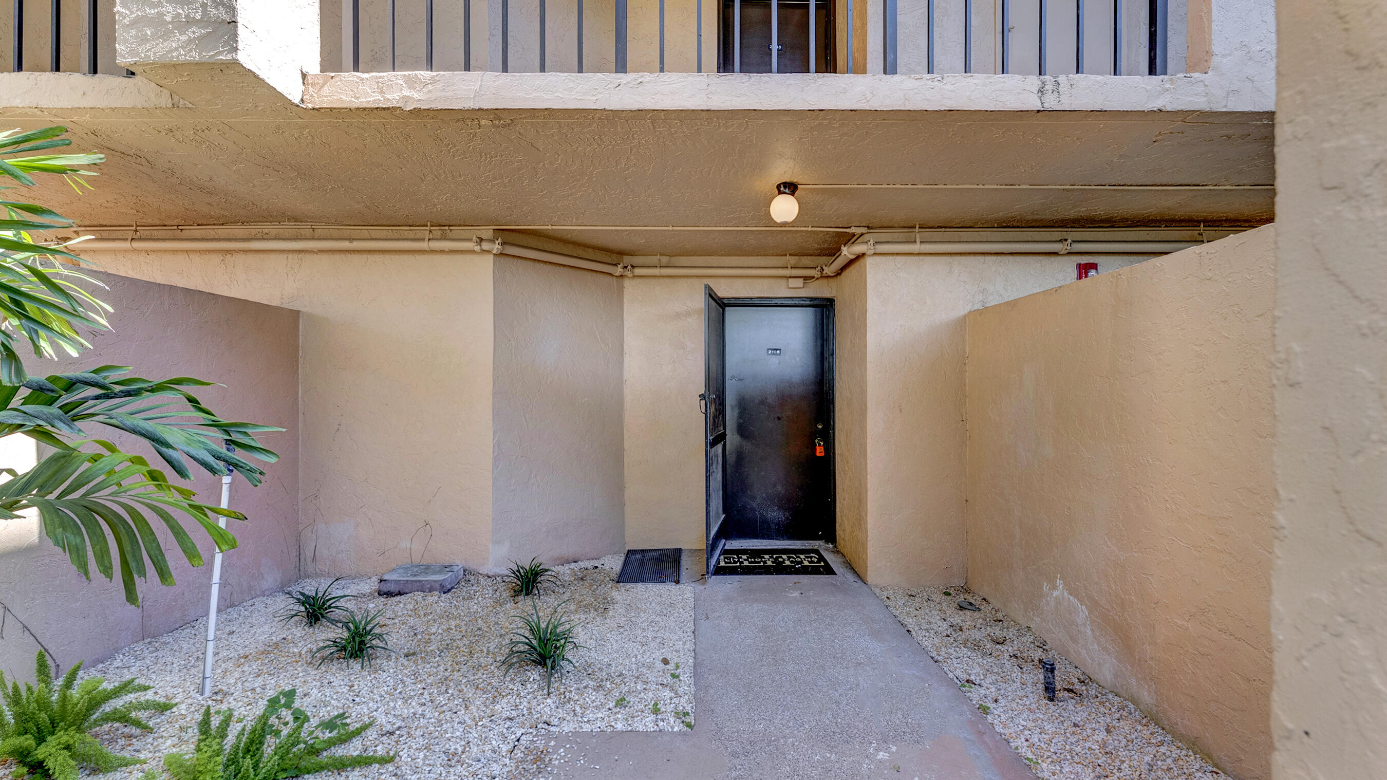 955 Dotterel 2108 Road 2108