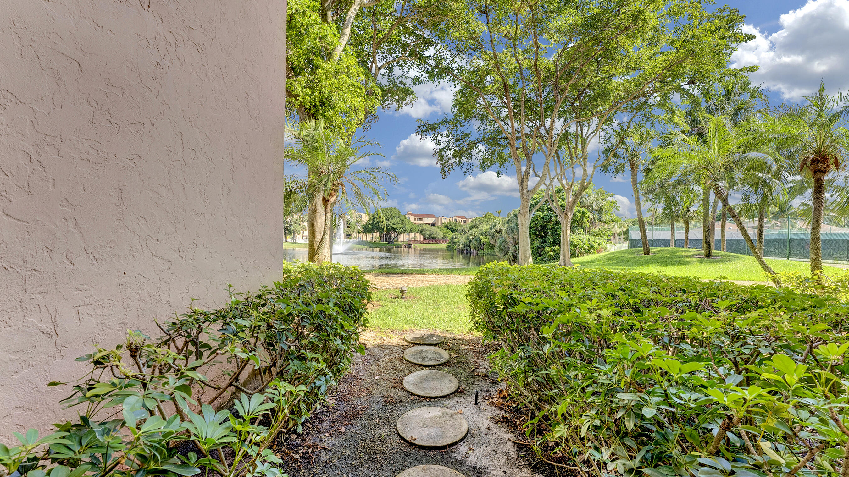 955 Dotterel 2108 Road 2108