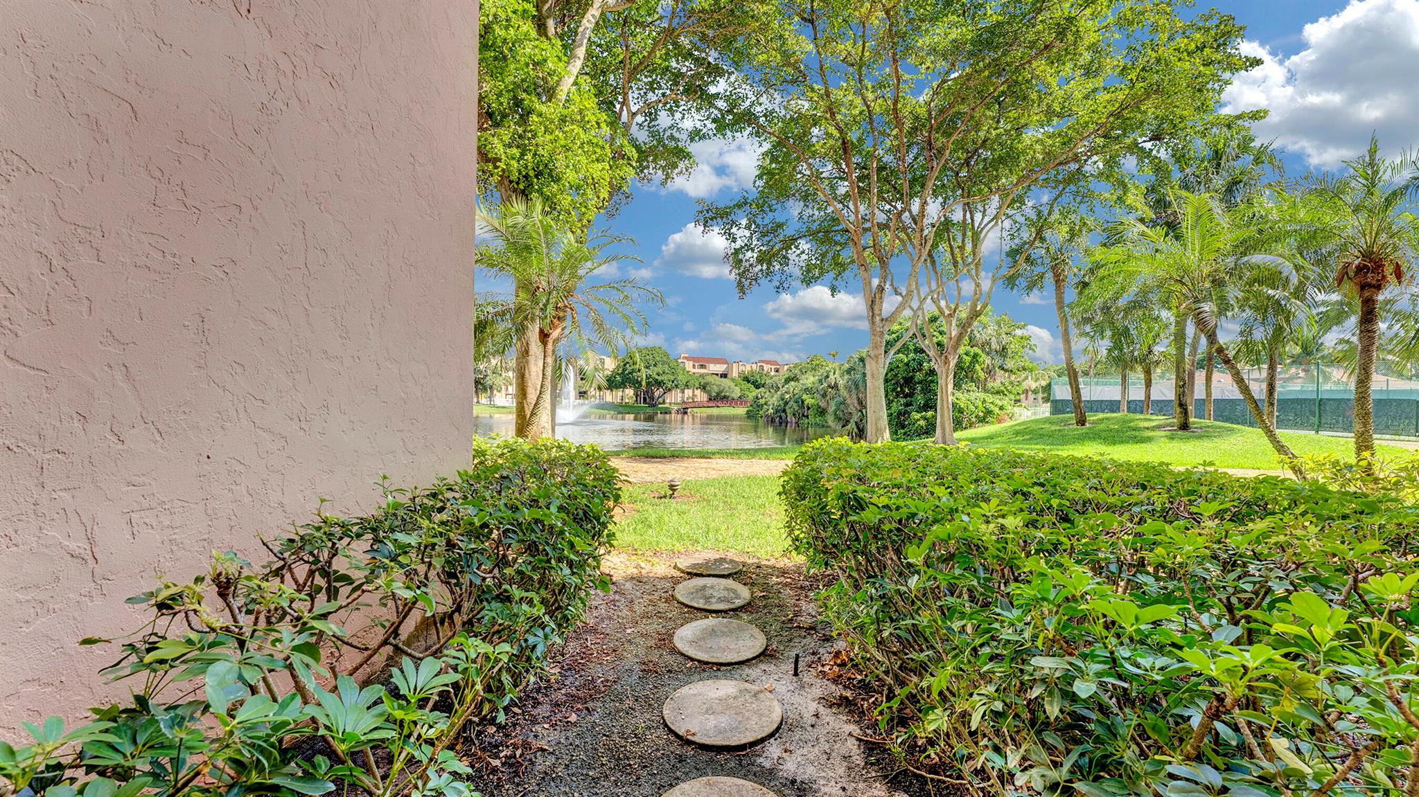 955 Dotterel 2108 Road 2108