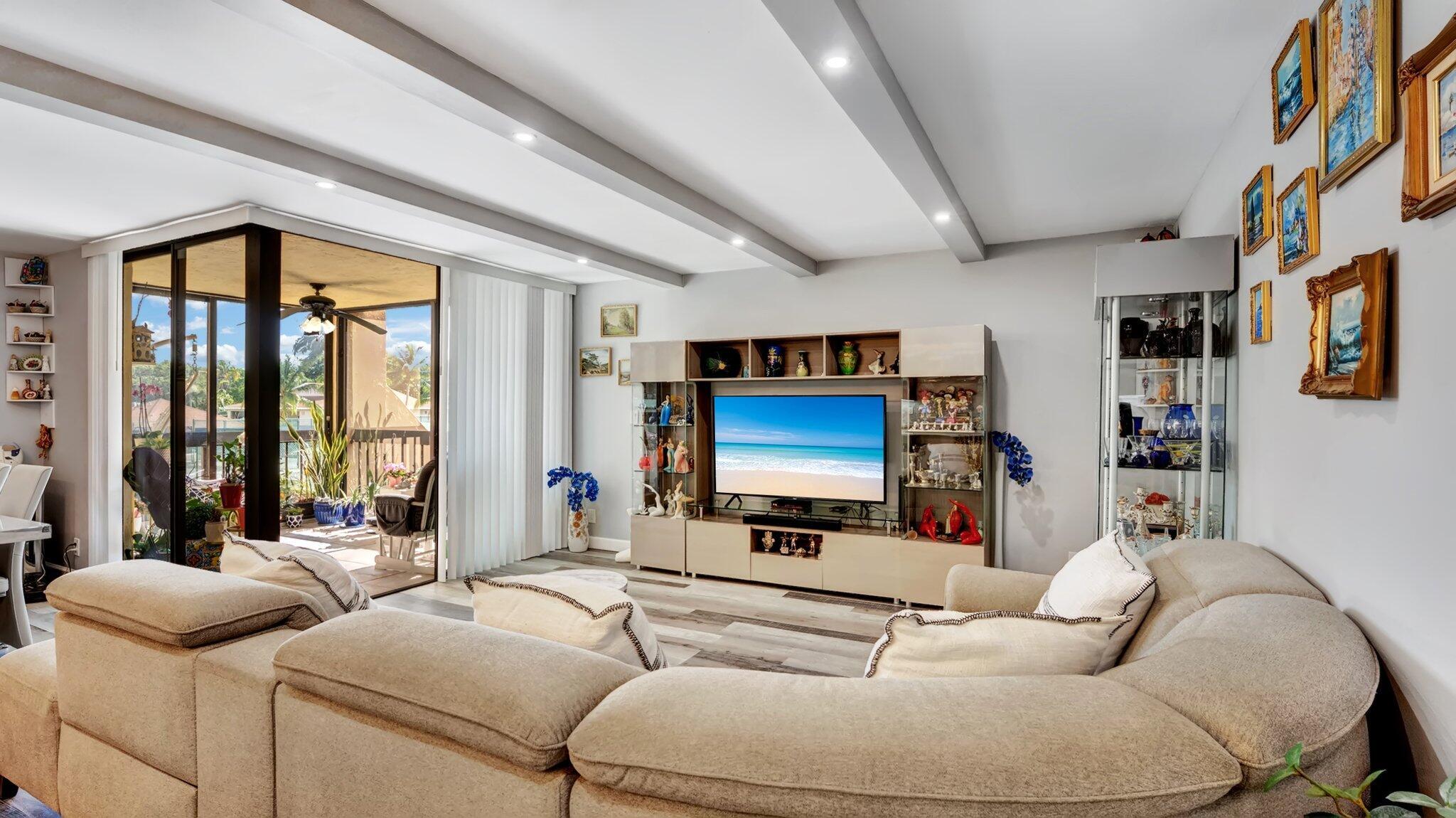 955 Dotterel Road 2210