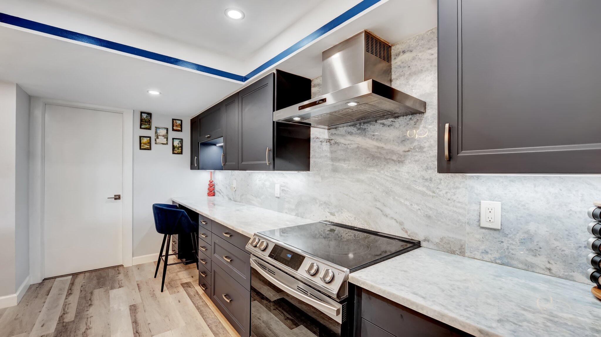 955 Dotterel Road 2210