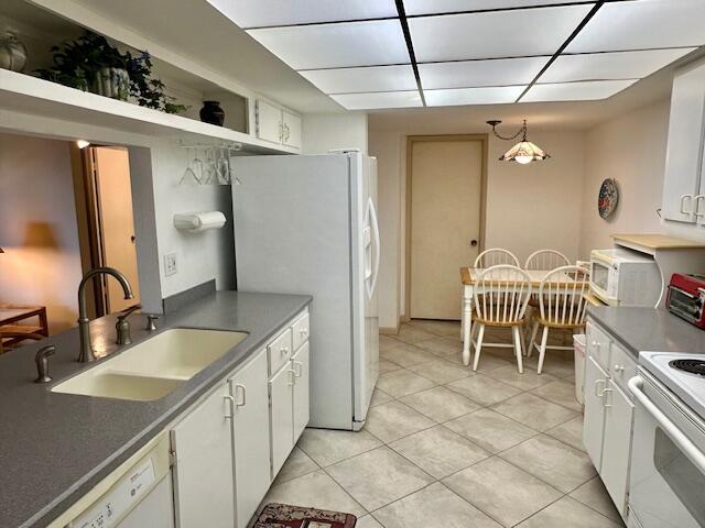 2455 Lindell Boulevard 3103