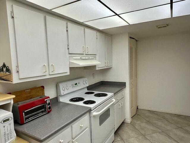 2455 Lindell Boulevard 3103