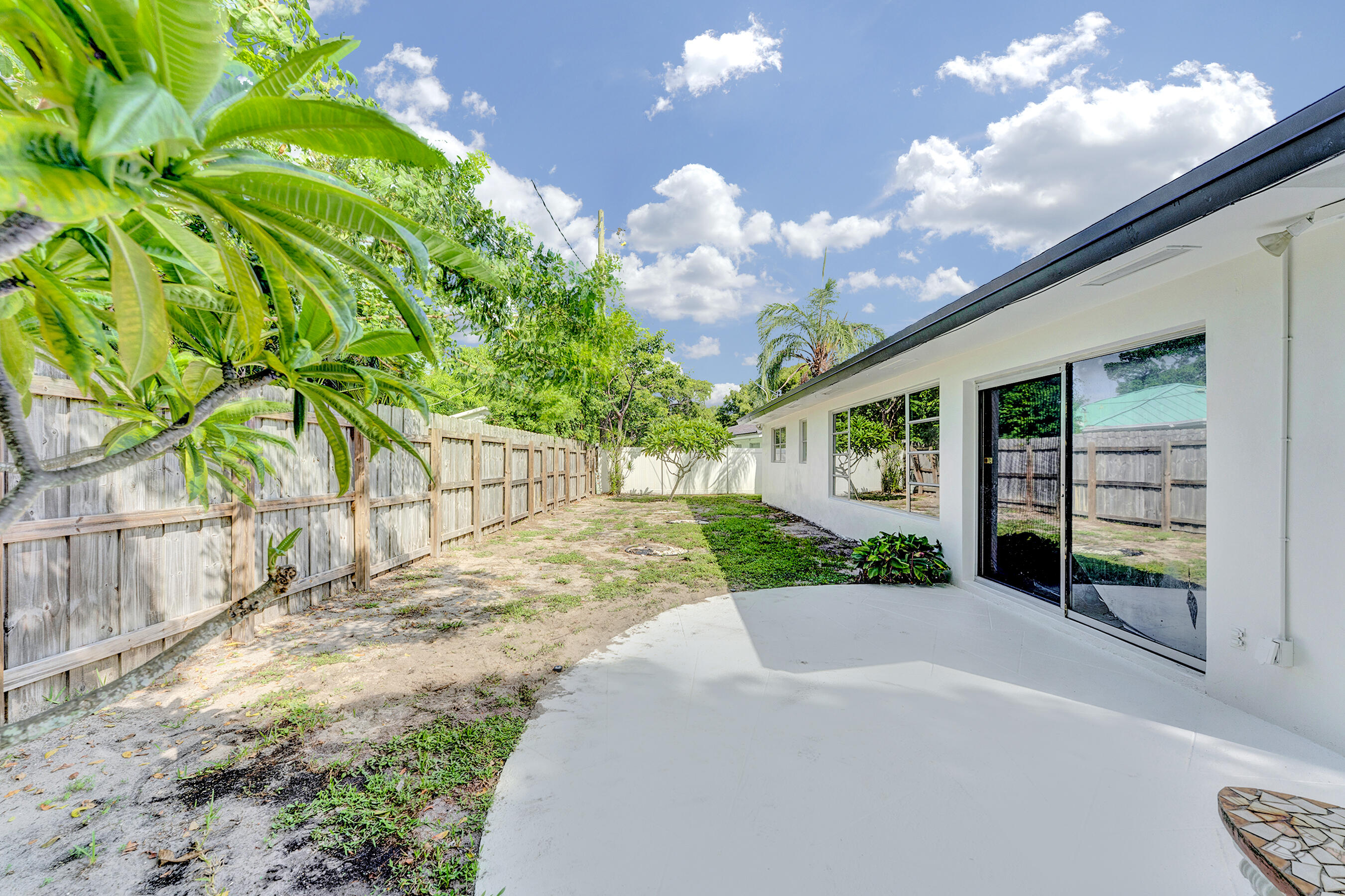 625 Linnet Circle
