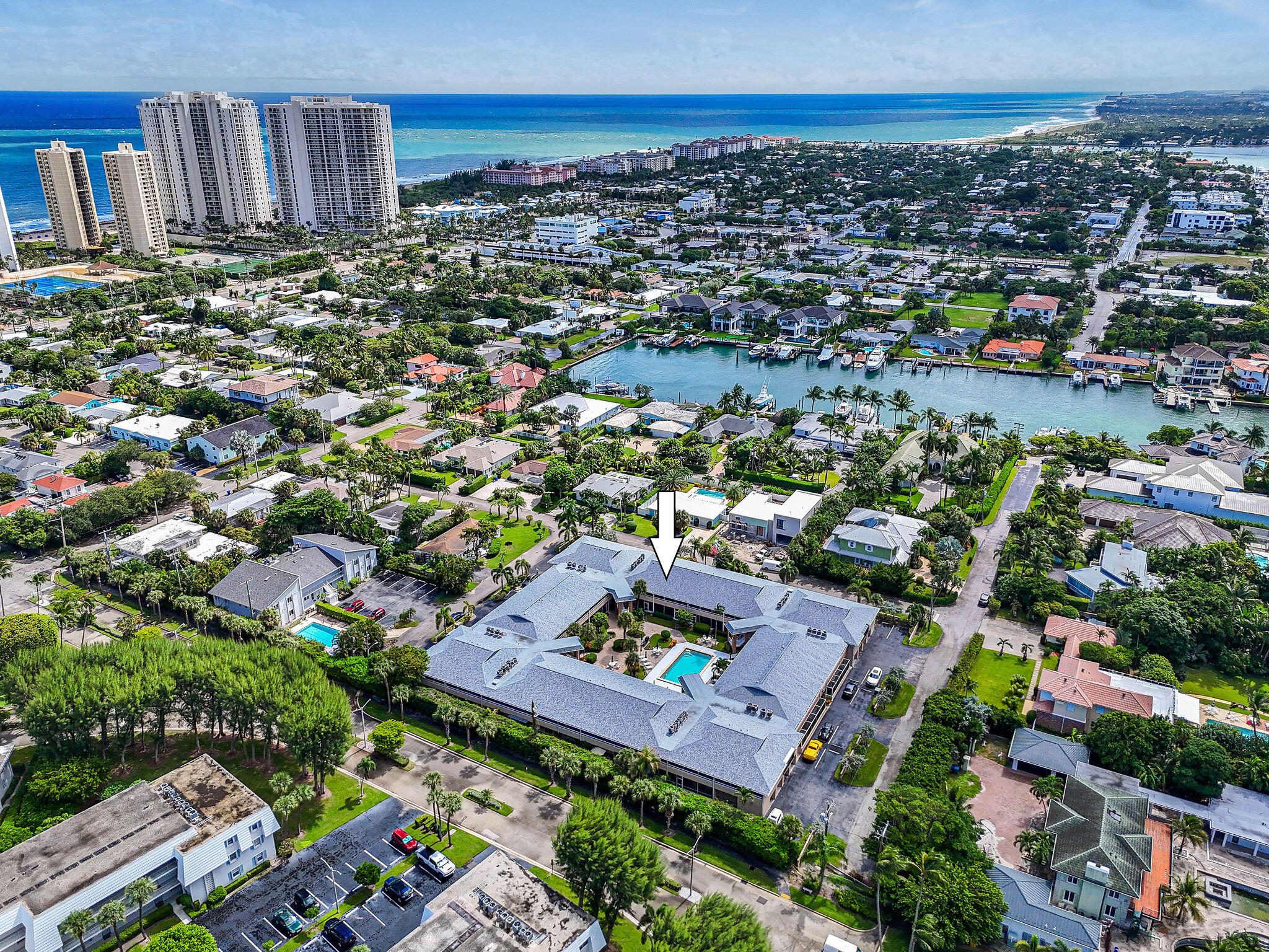 1100 Surf Road 214