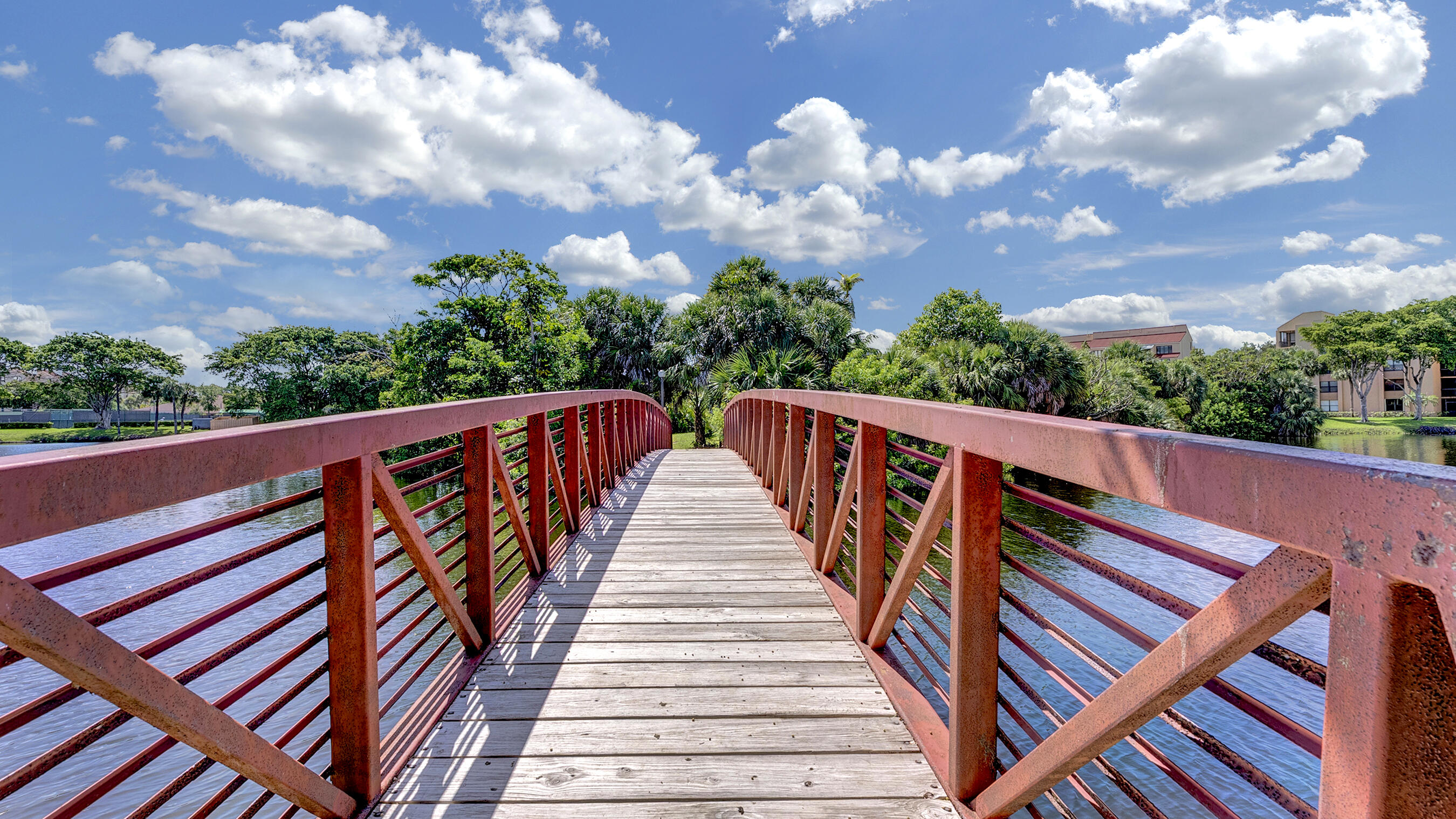 2455 Lindell Boulevard 3103