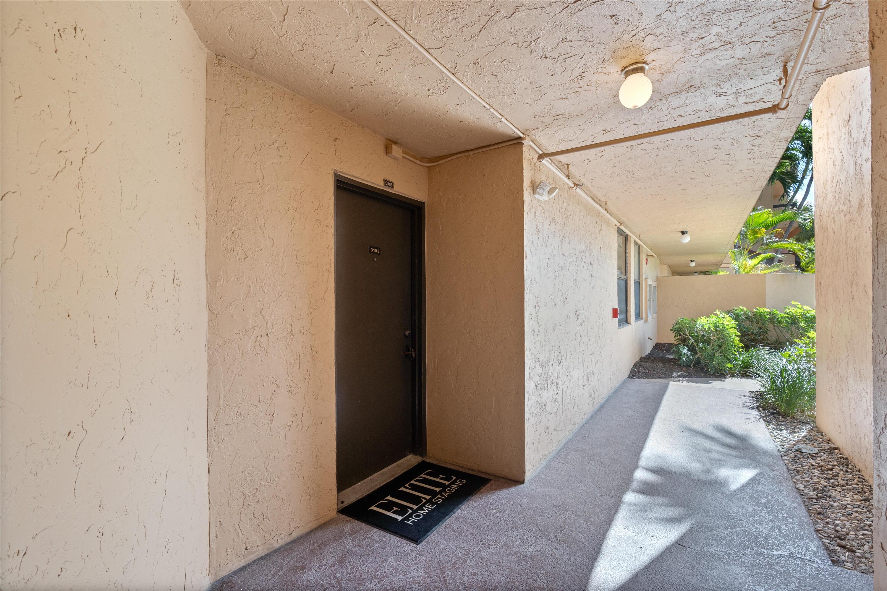 2455 Lindell Boulevard 3103