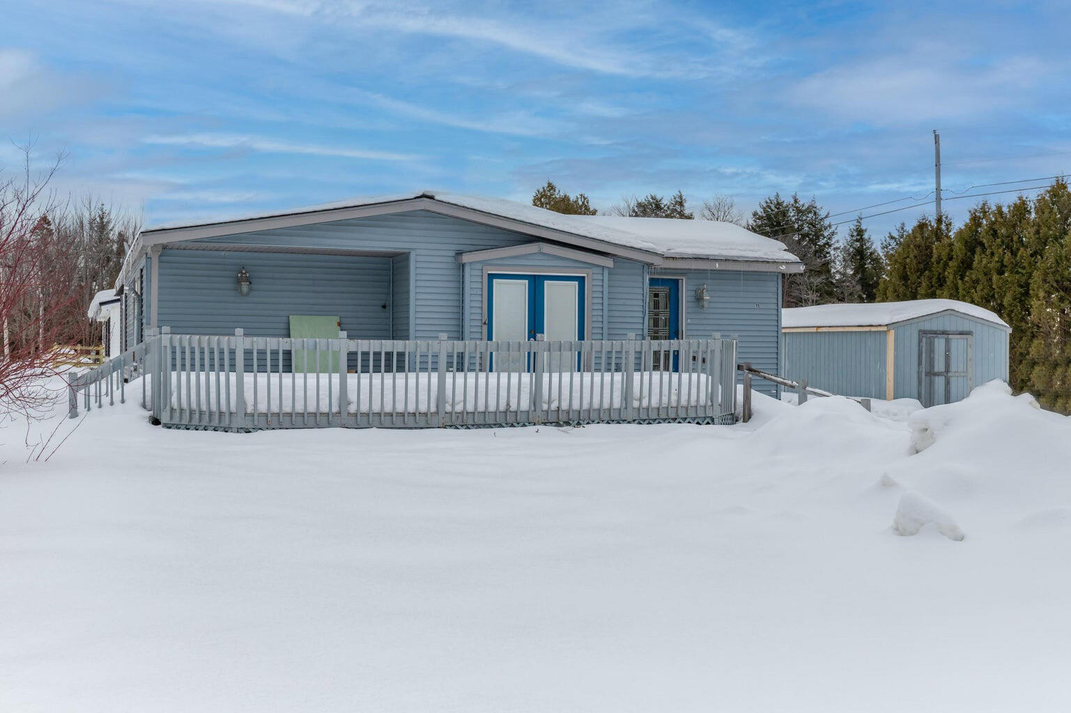 11 Hemlock Street