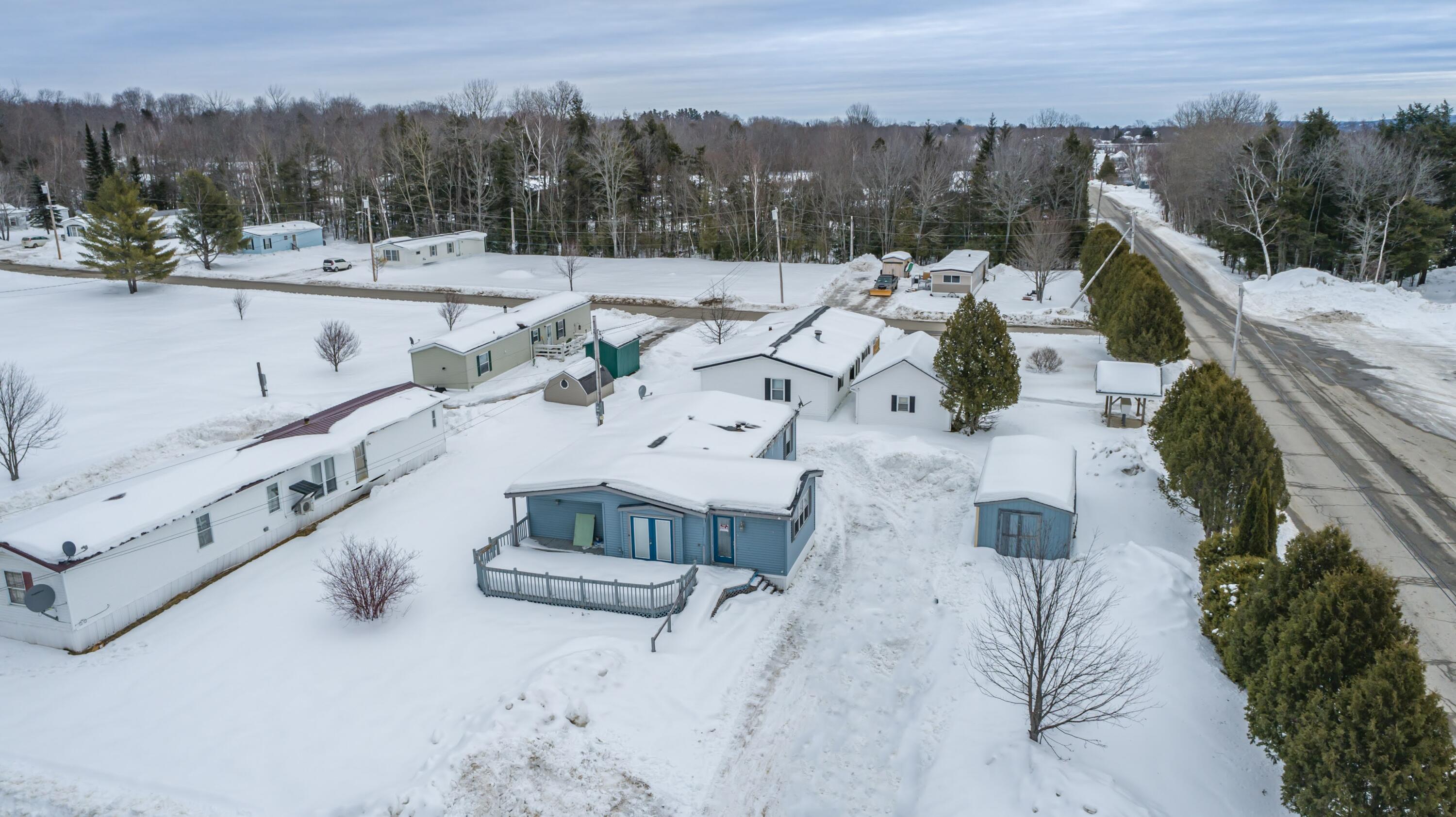11 Hemlock Street