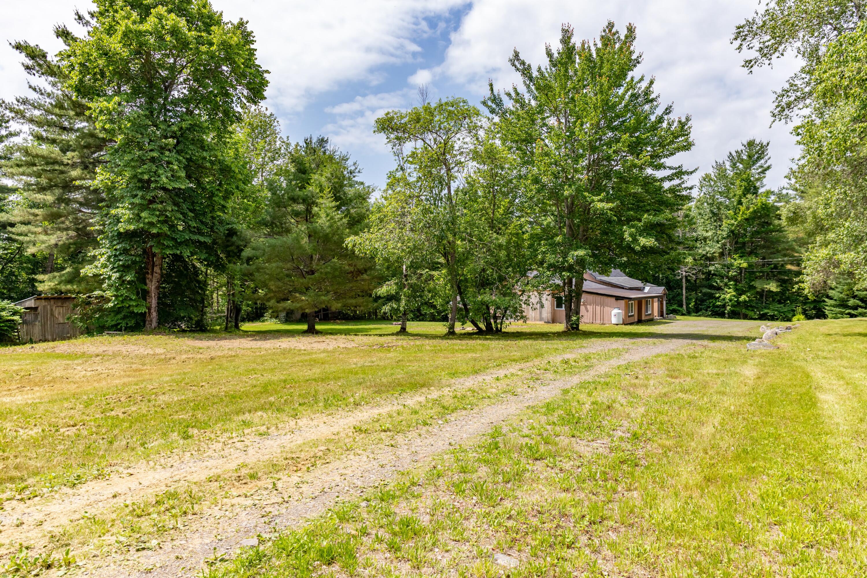 2431 Lee Road