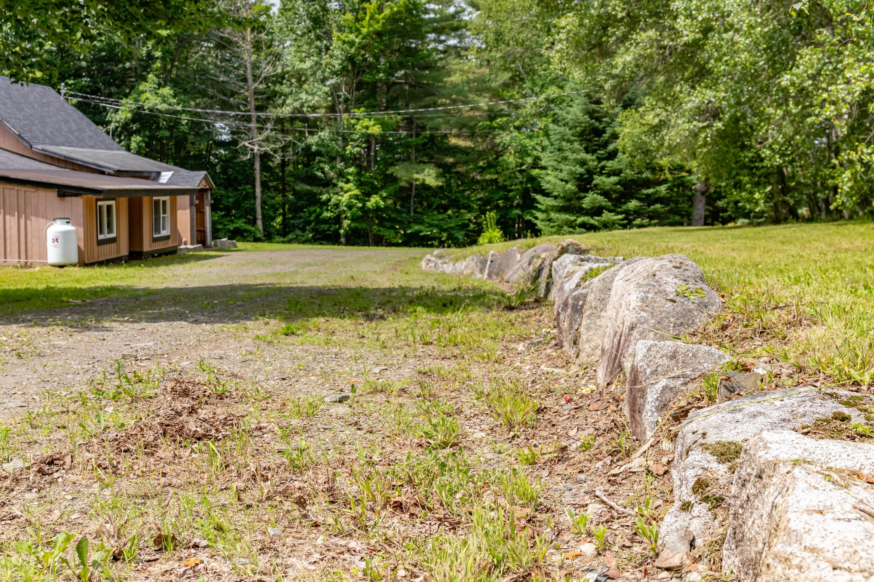 2431 Lee Road