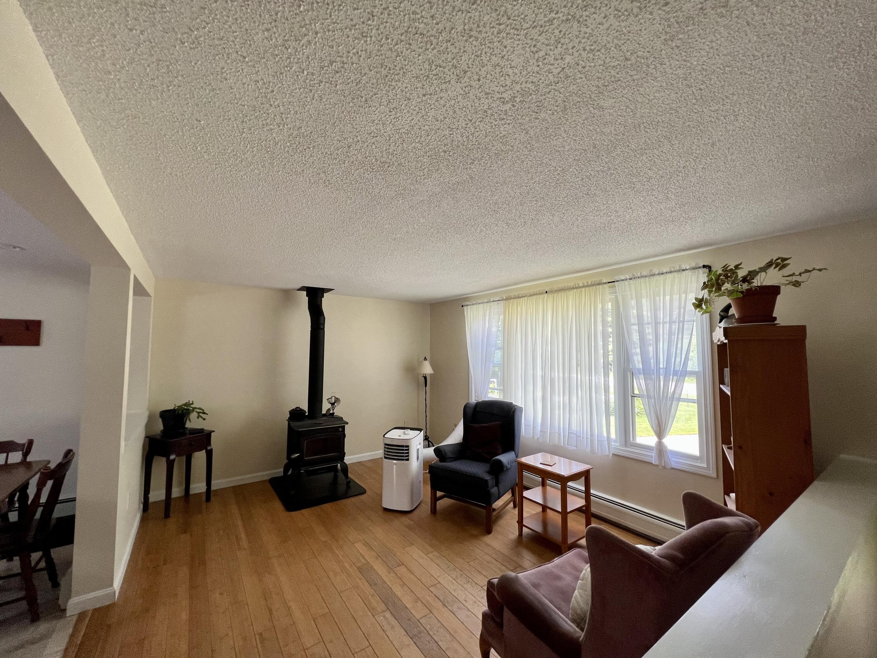 1102 Dodlin Road