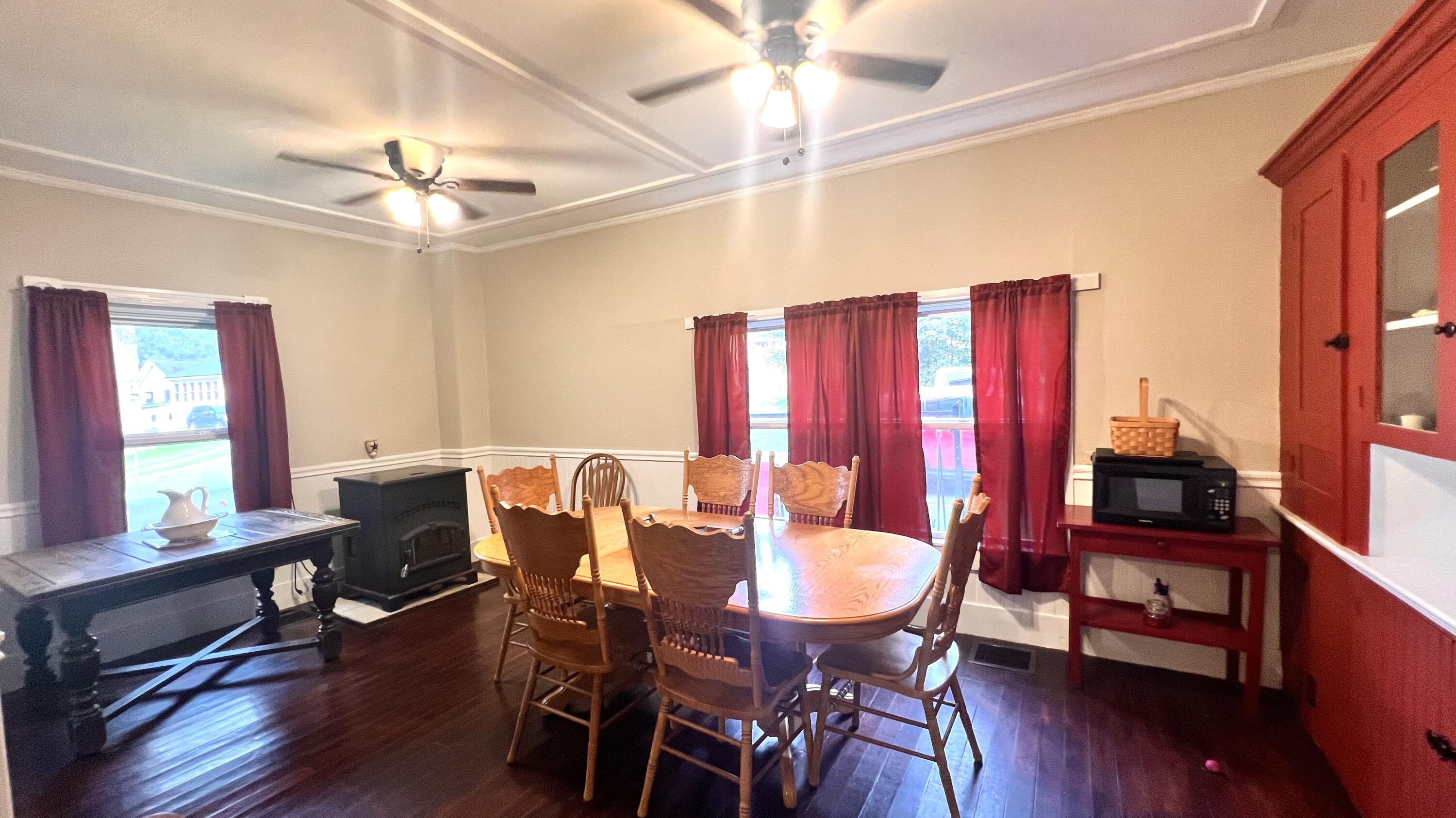 9 Pleasant Street