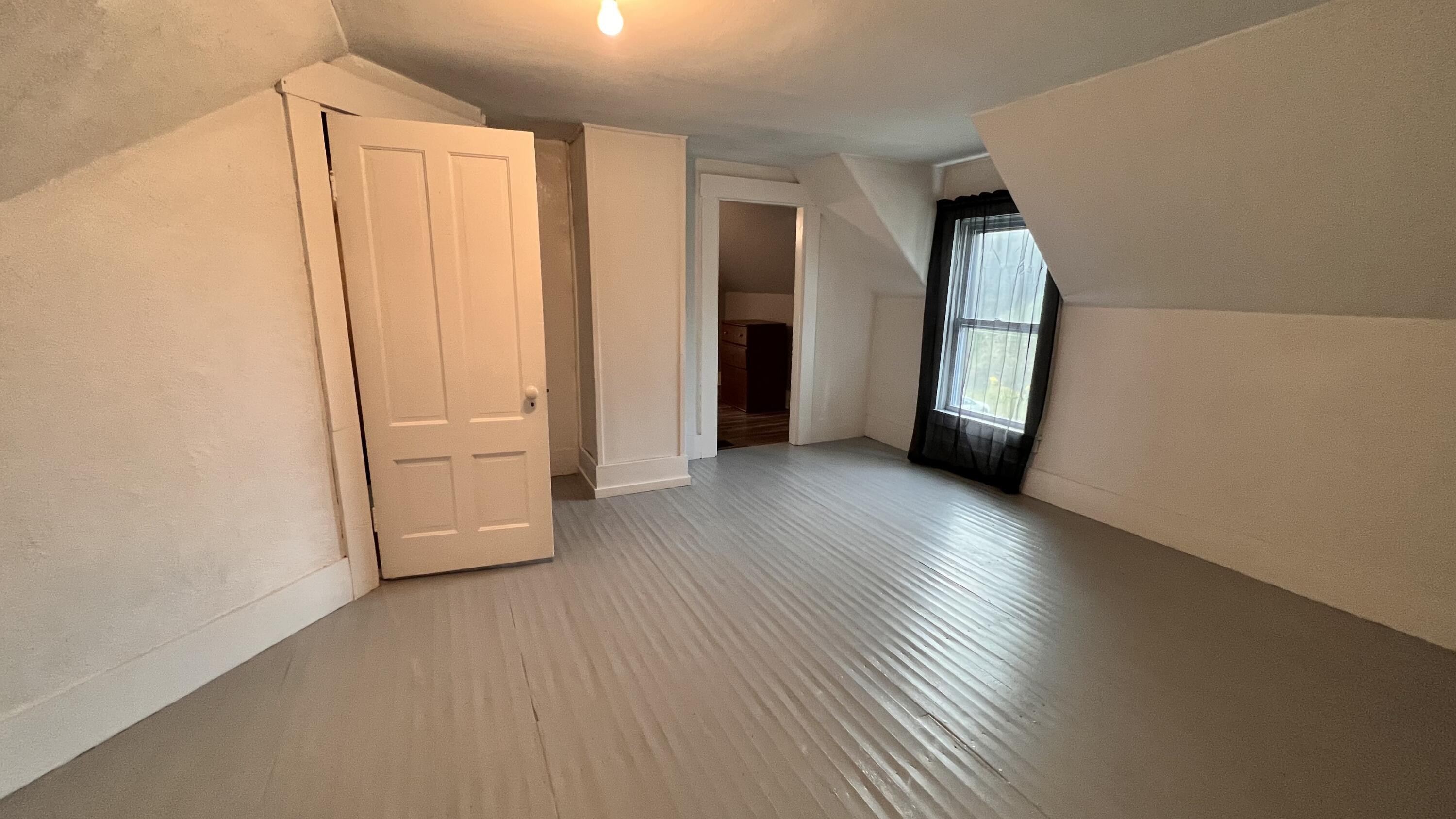 9 Pleasant Street