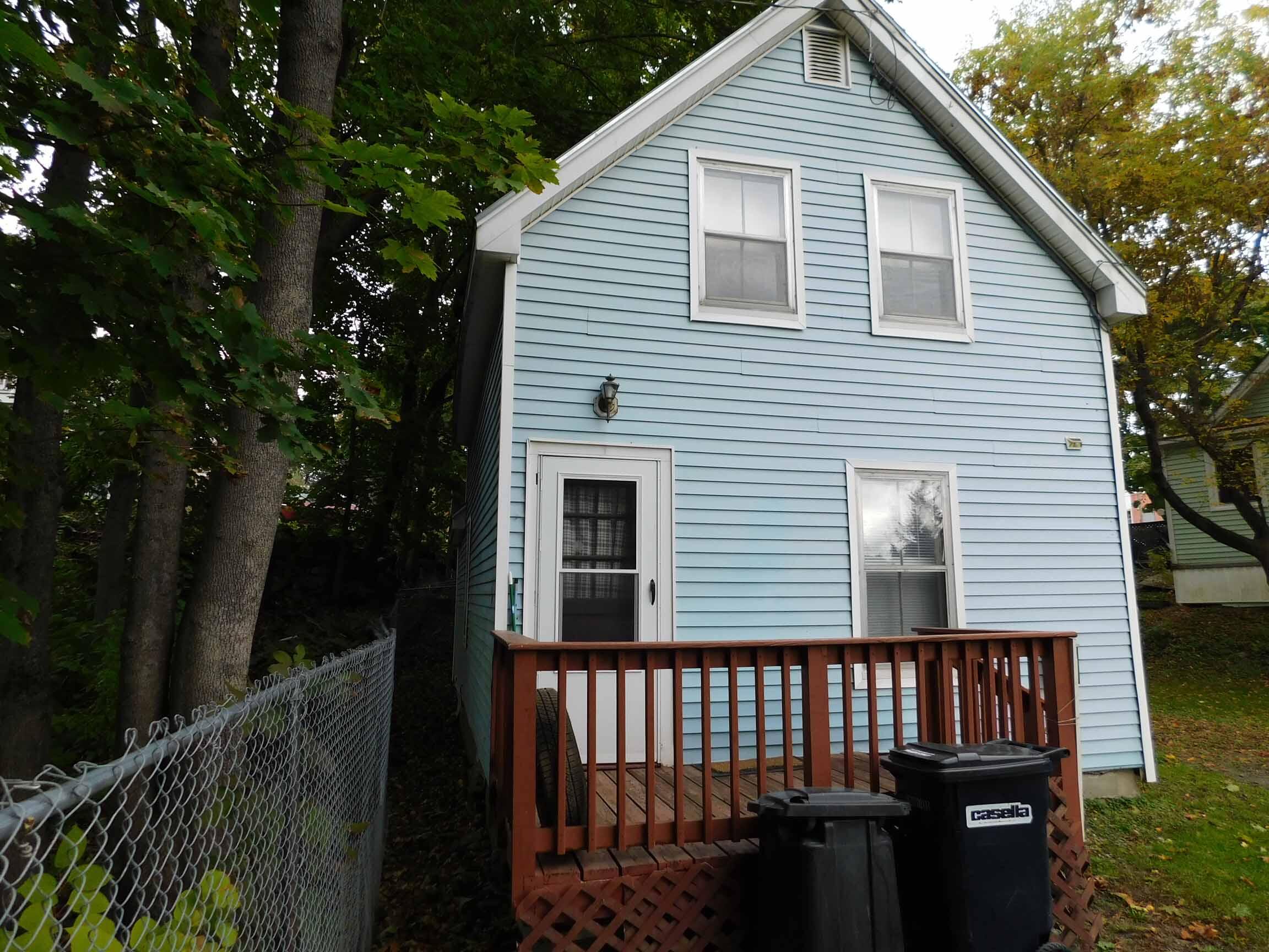 72 Curve Street