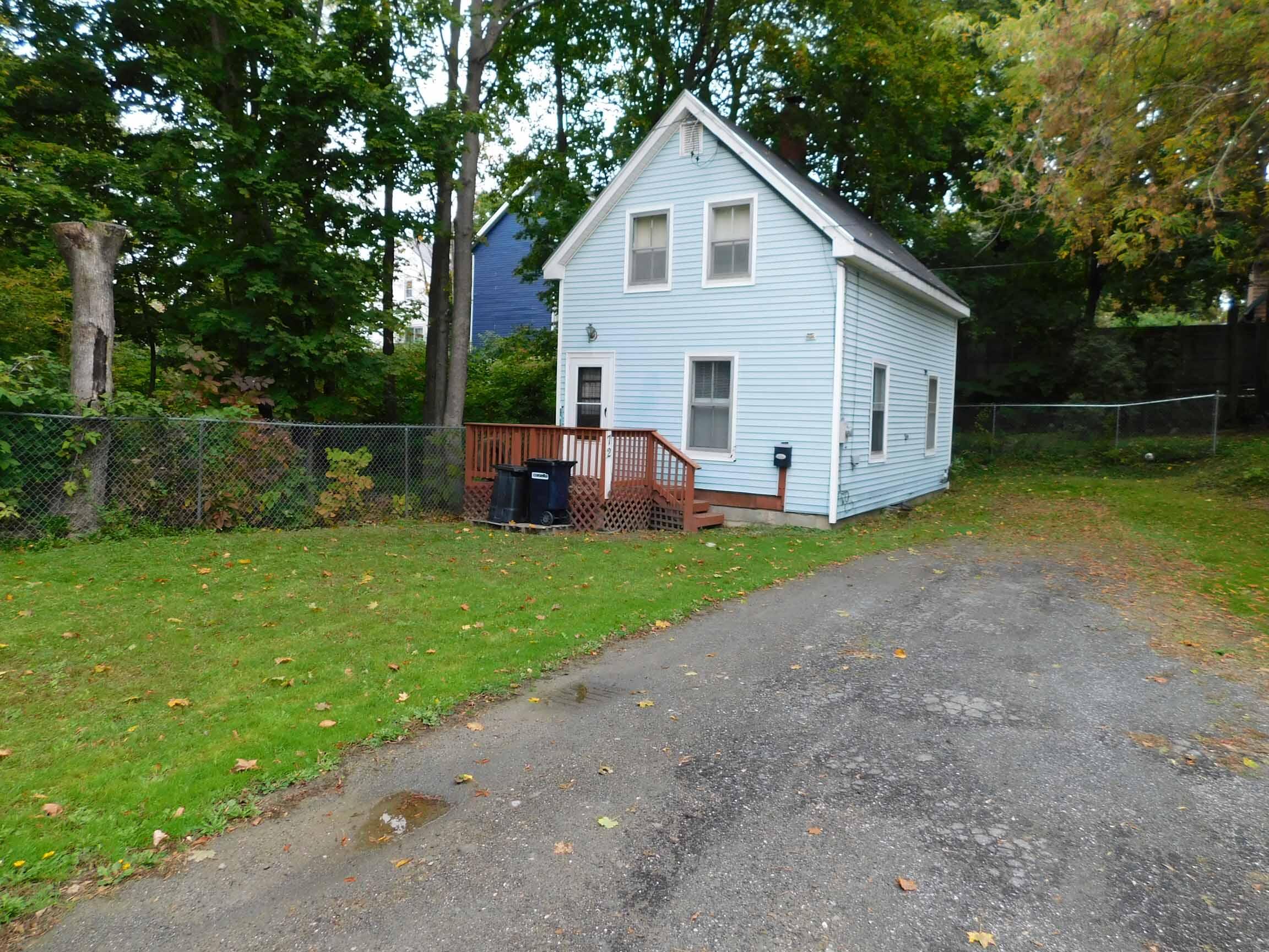 72 Curve Street