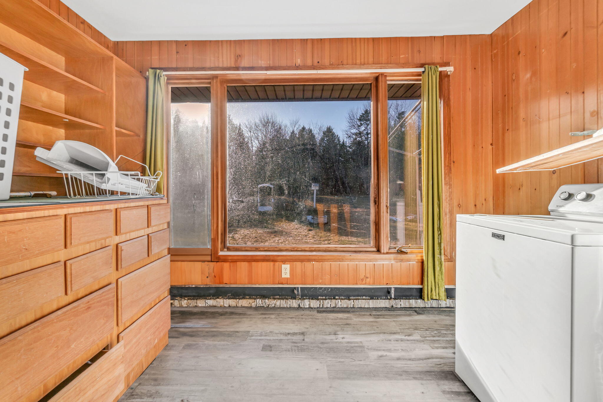 1194 Woodville Road