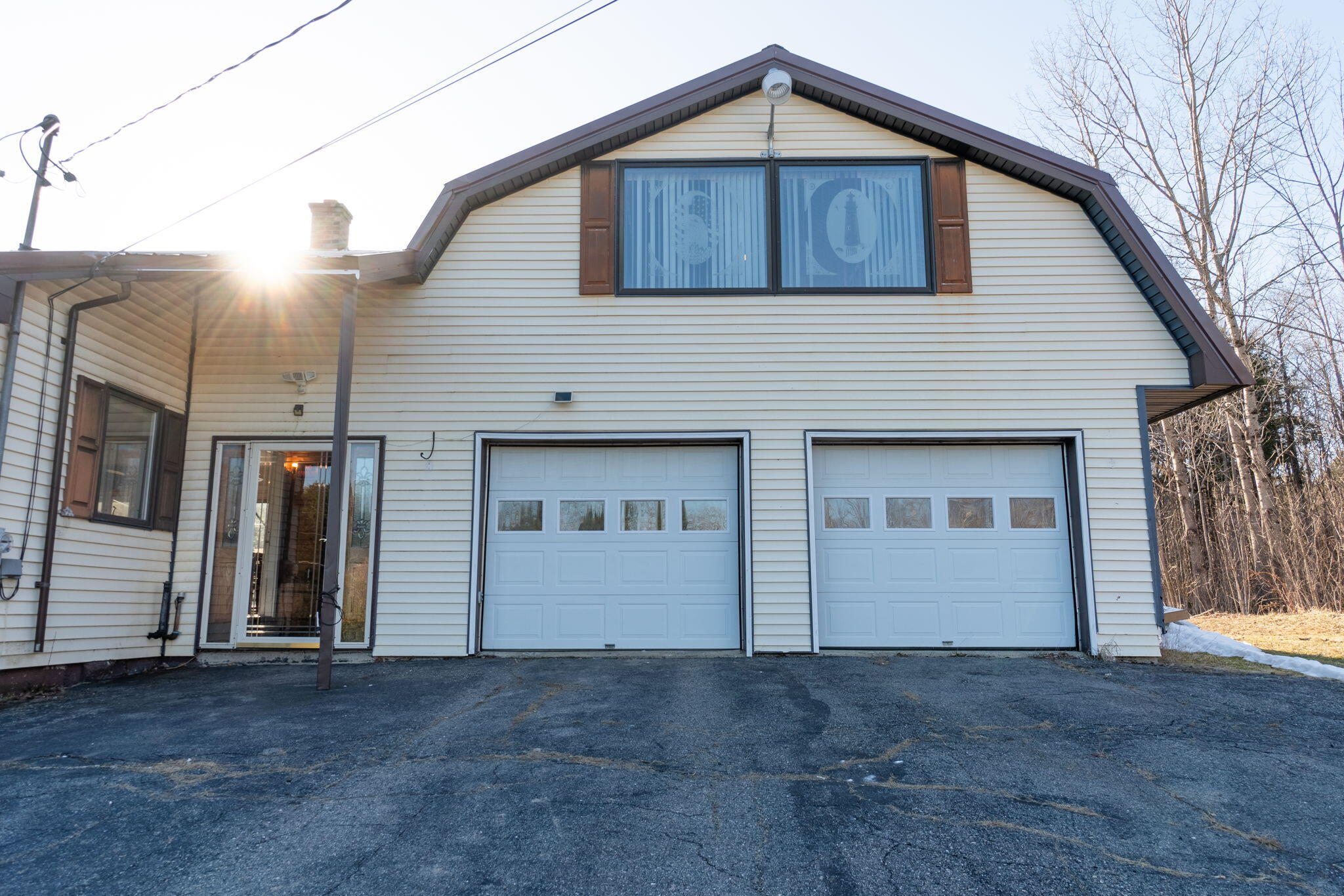 1194 Woodville Road