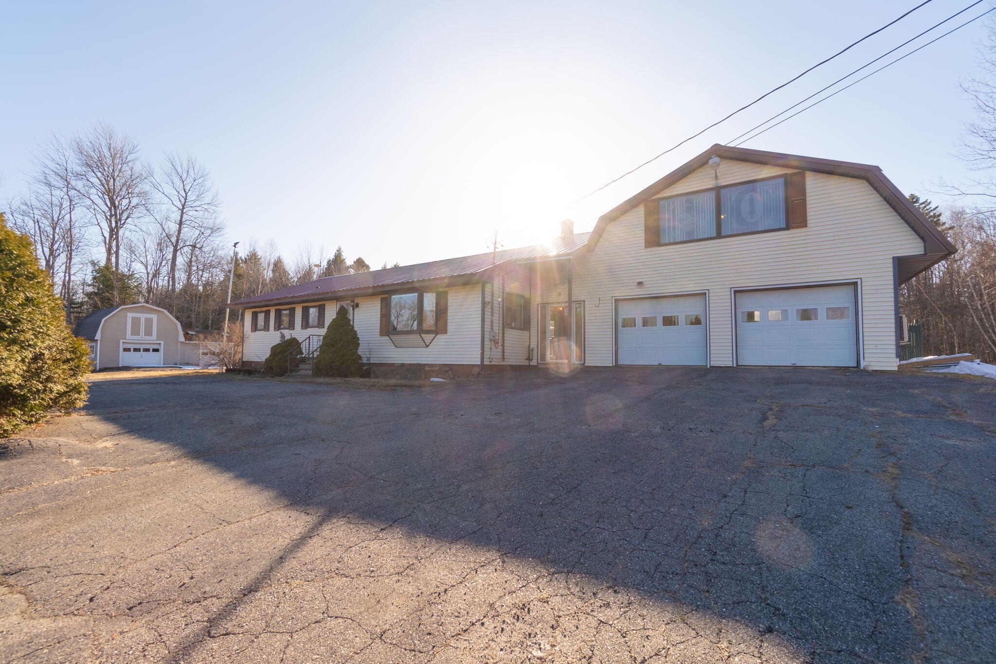 1194 Woodville Road