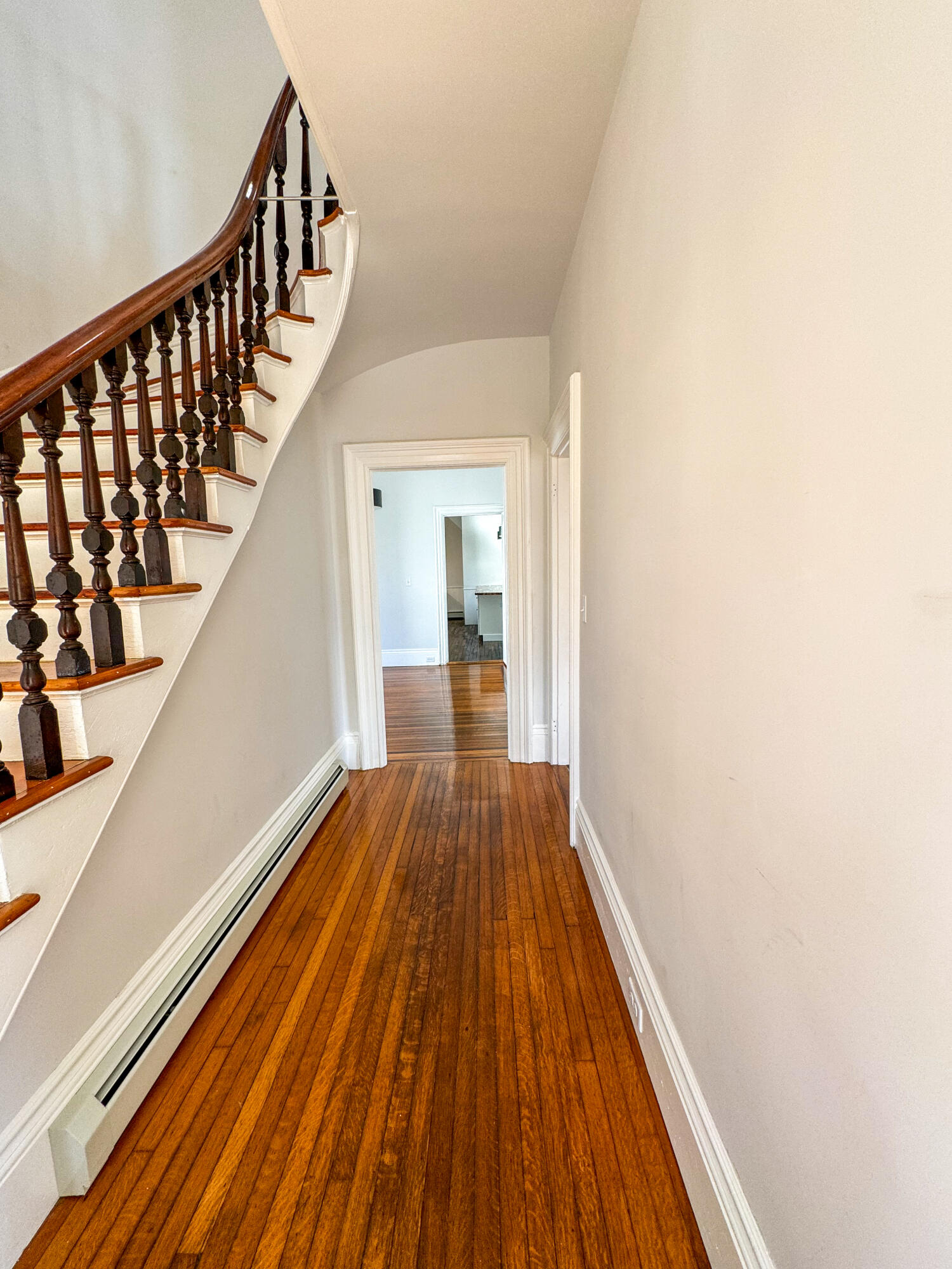 100 4th Street