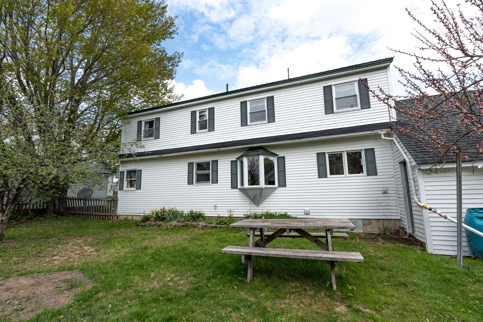 26 Maple Street